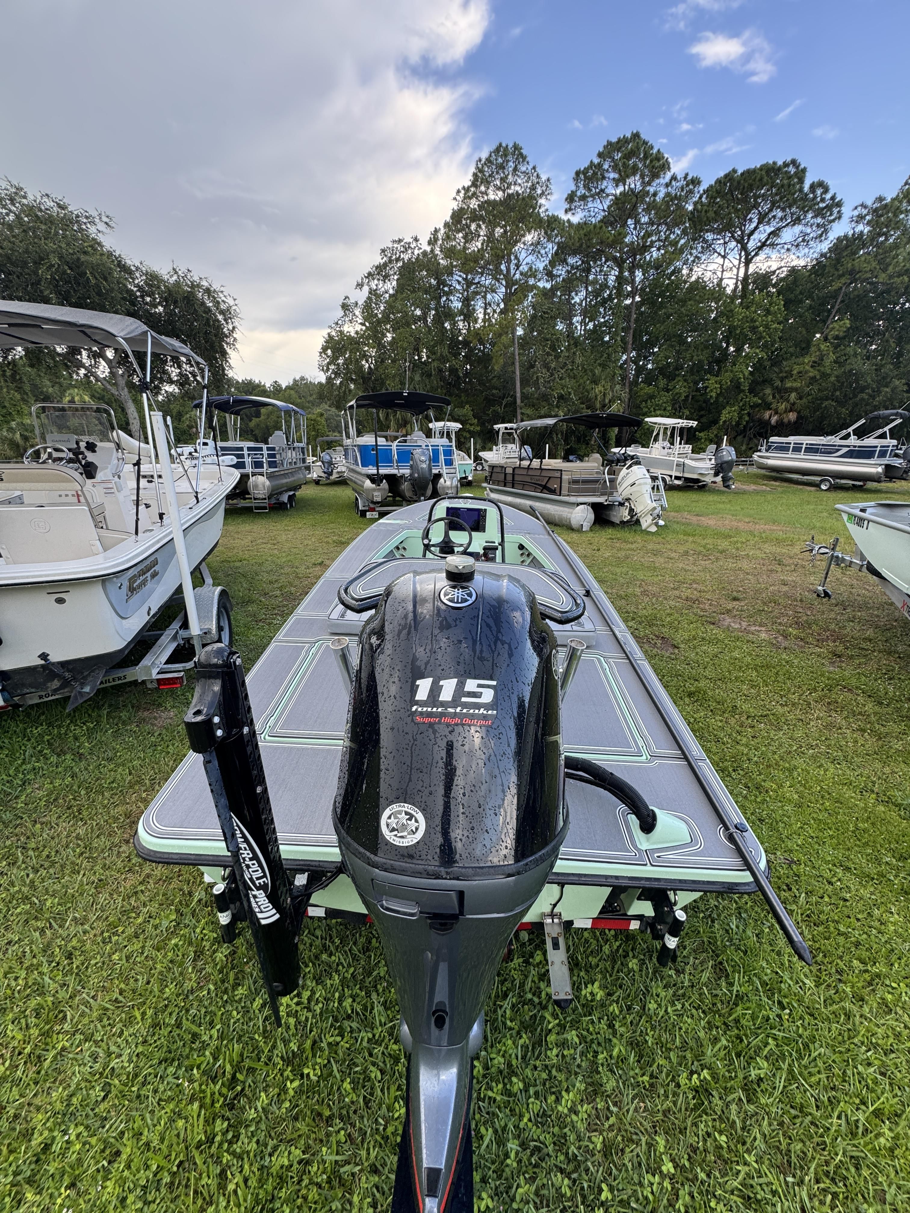 2019 Maverick Mirage 18 HPX-V - 15