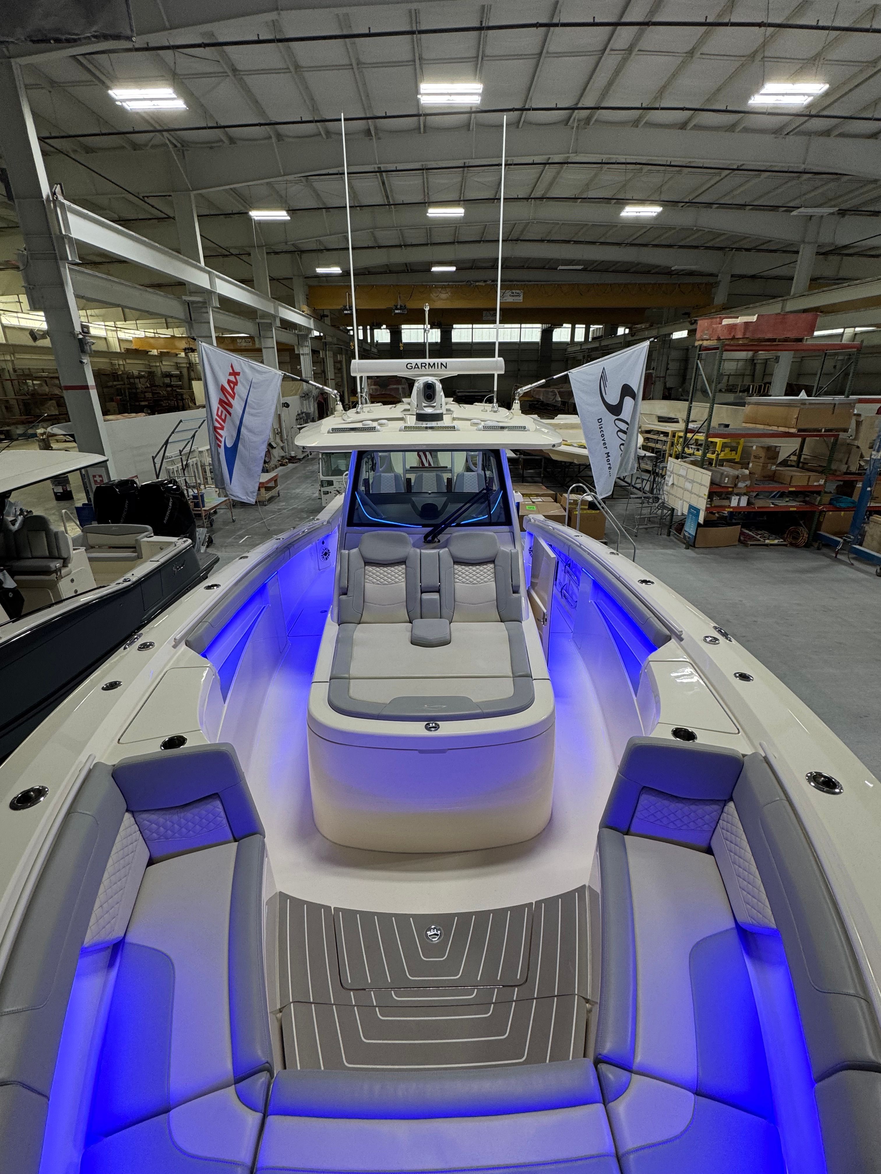 2025 Scout 400 LXF - 12