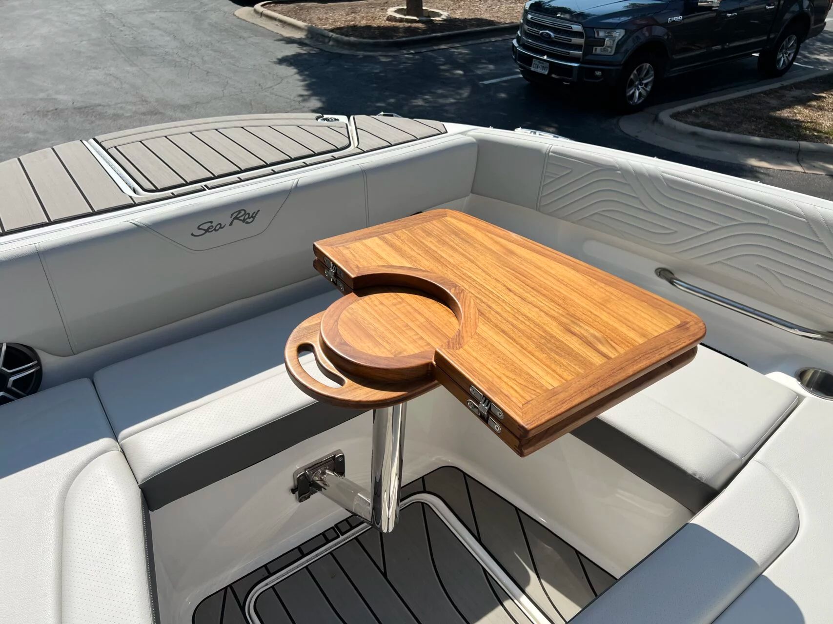2026 Sea Ray SDX270 SURF - 45