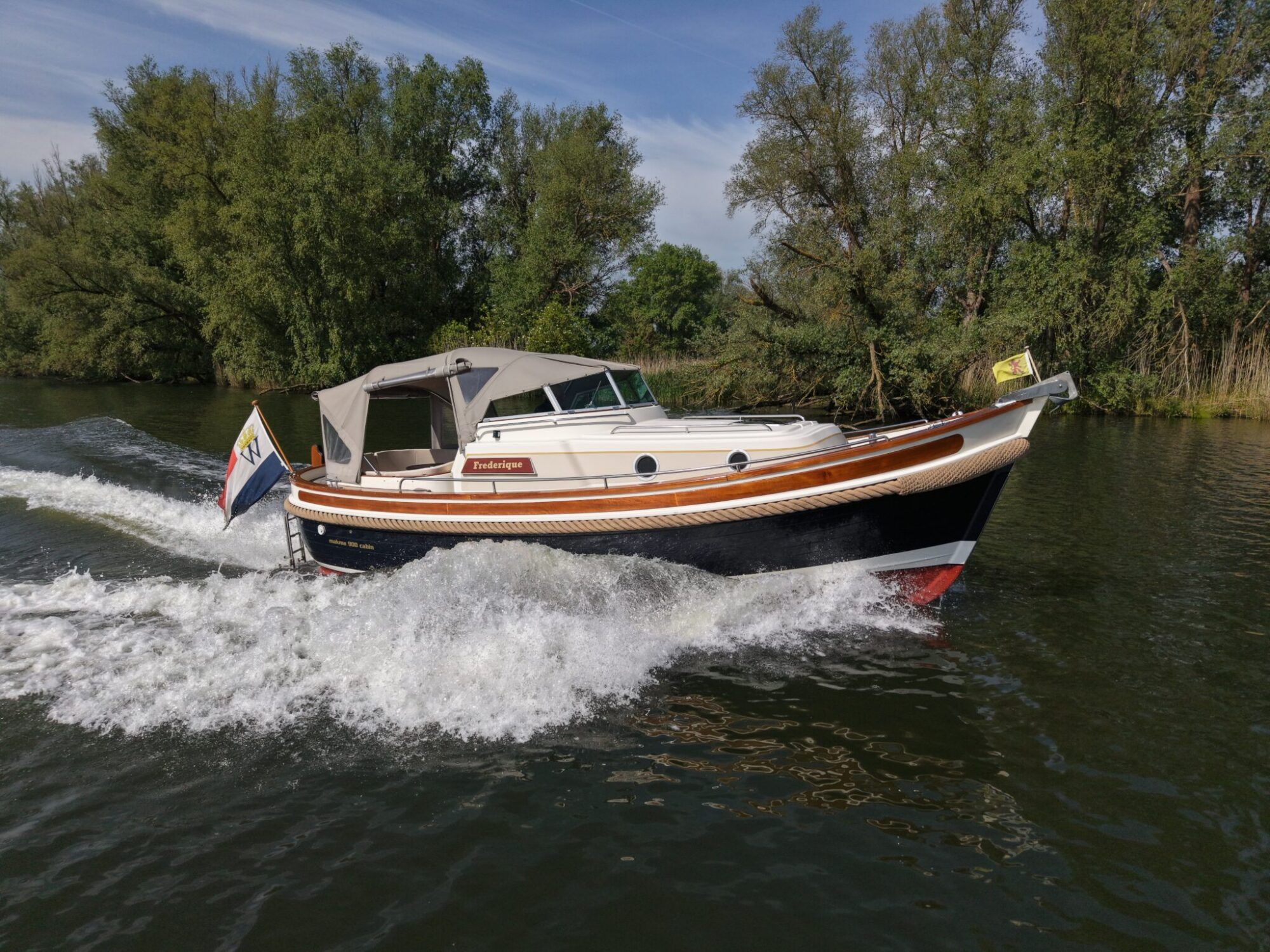 2002 Makma Makma 900 Cabin