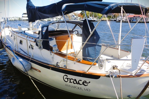 1997 Pacific Seacraft 37