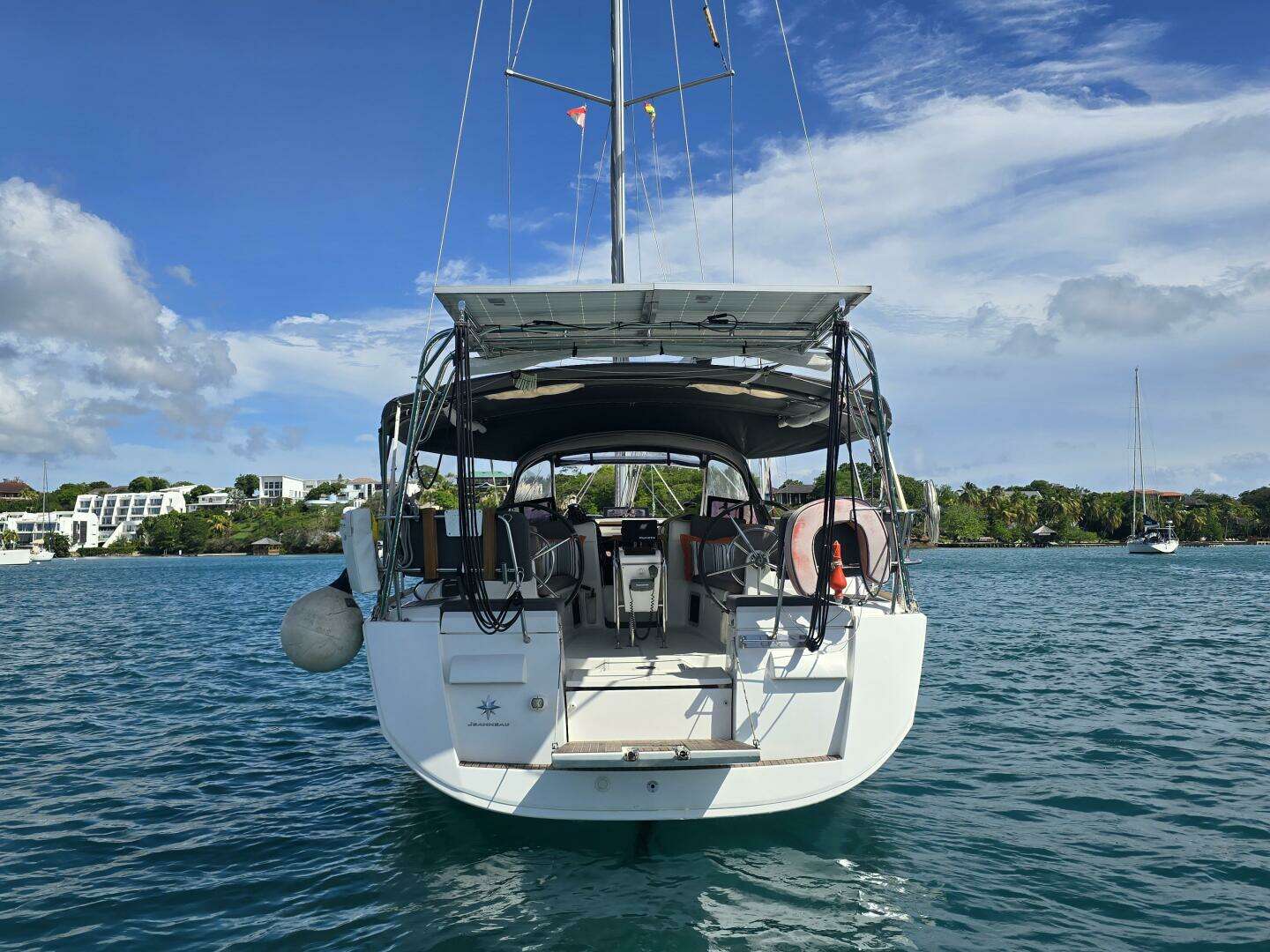 2013 Jeanneau Sun Odyssey 409 - Image 3