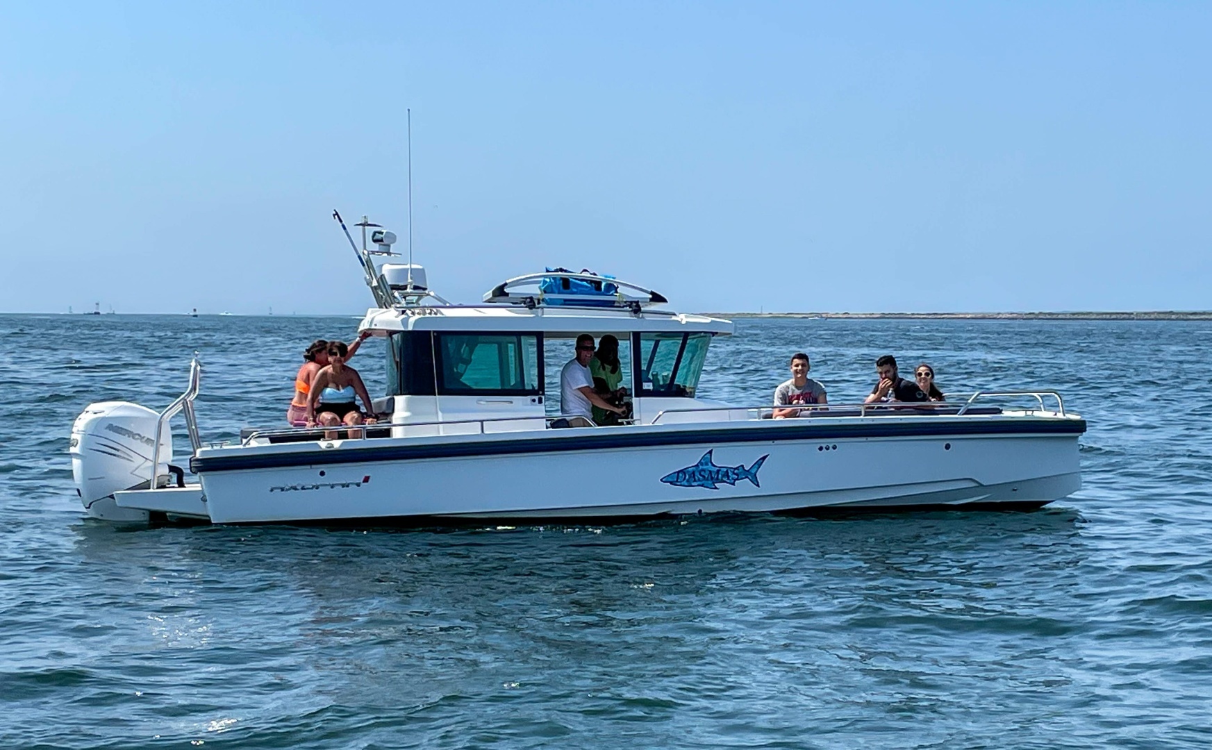 2020 Axopar 28 Cabin - Image 2