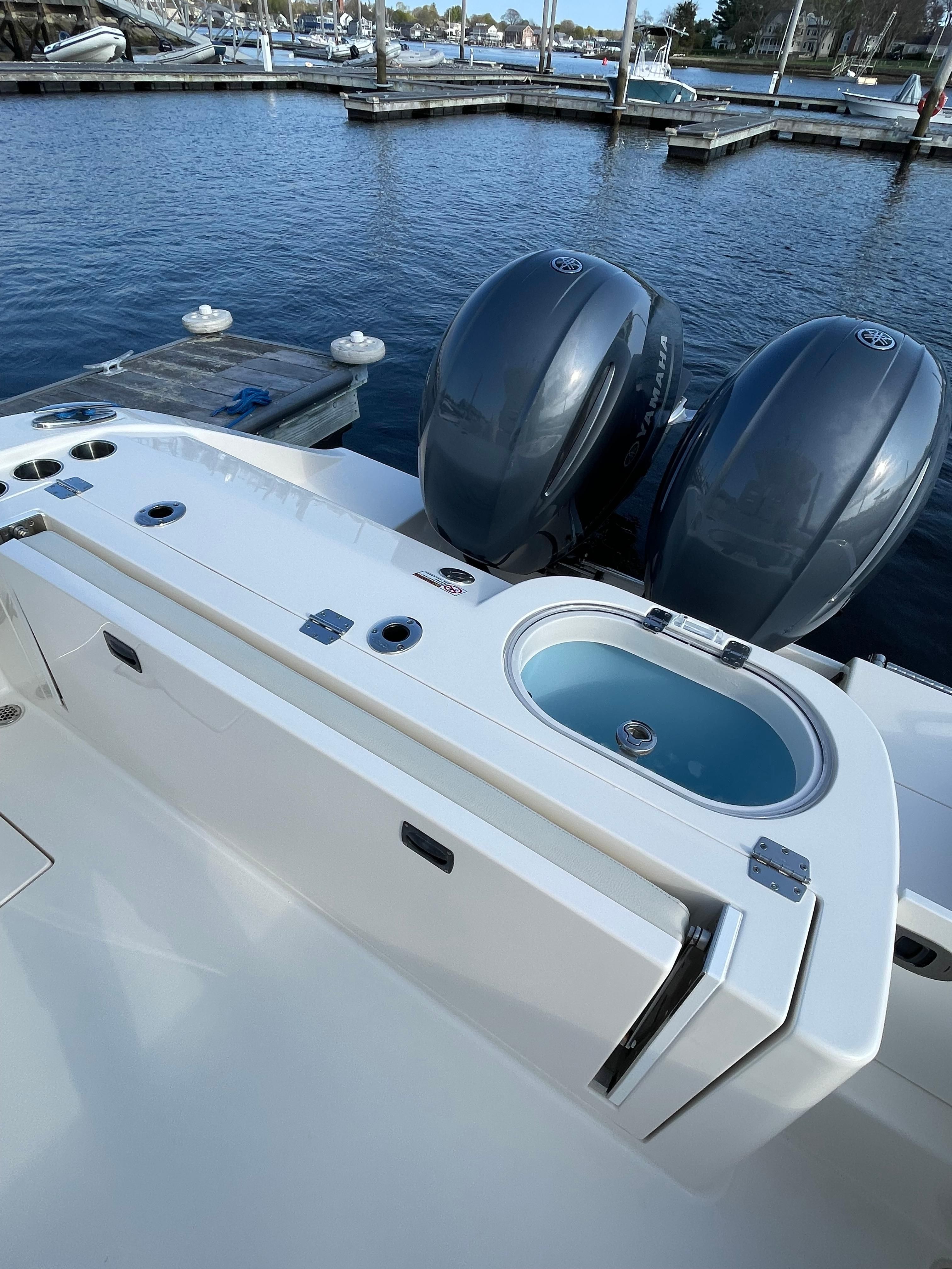 2019 Cobia 262 Center Console - 5