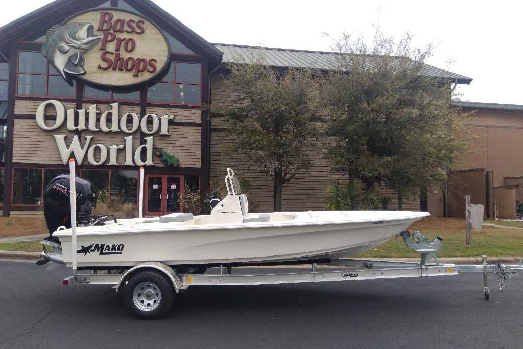 2026 Mako 18 Pro Skiff