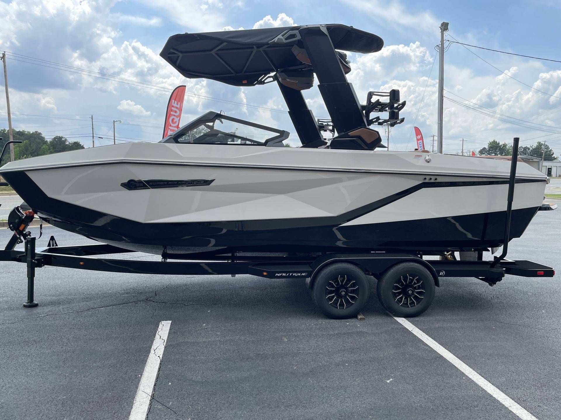 2026 Nautique G23 - 25