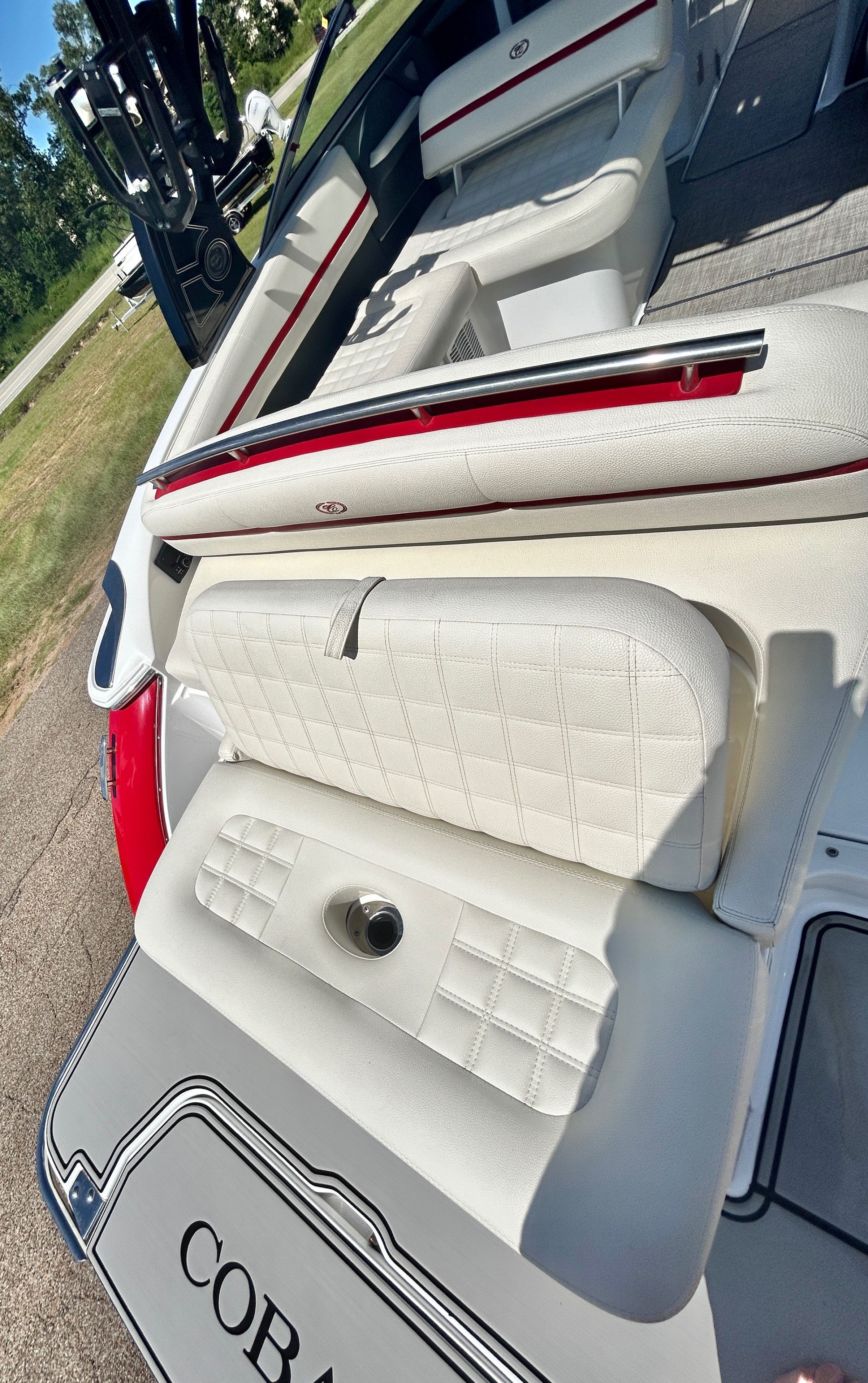 2020 Cobalt R5 Surf - 47