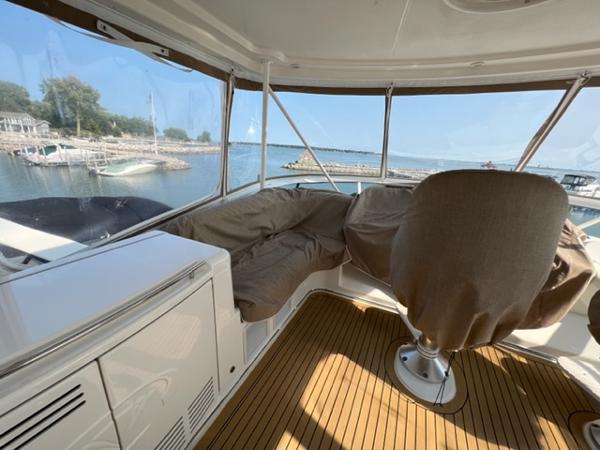 2009 Ovation 52 Ovation - 55