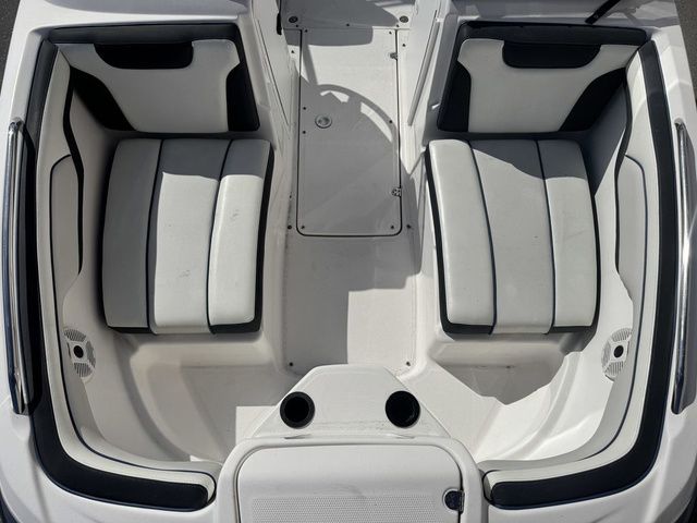 2019 Yamaha Boats SX210 - 8