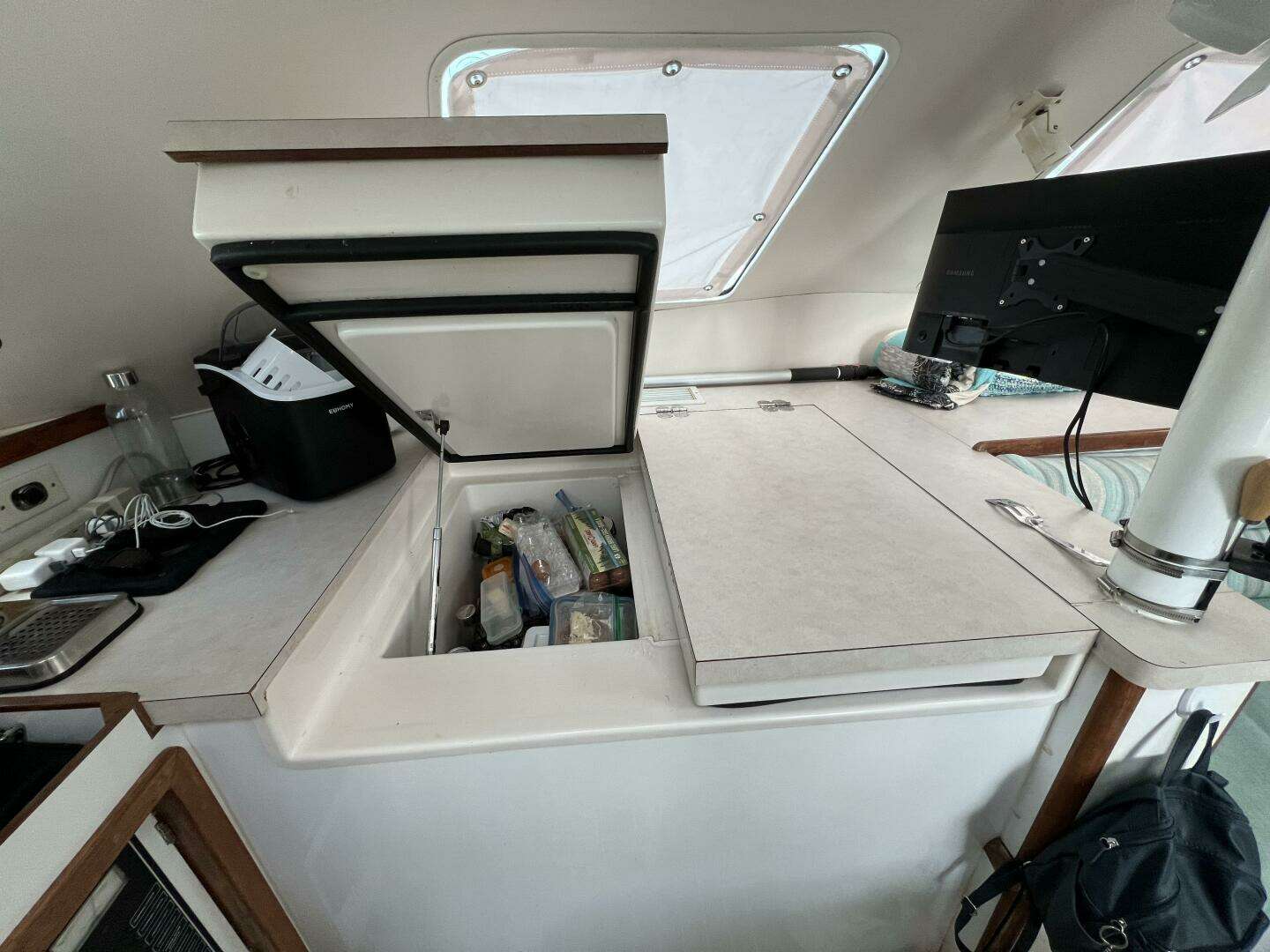 1997 Manta 40 - Image 29