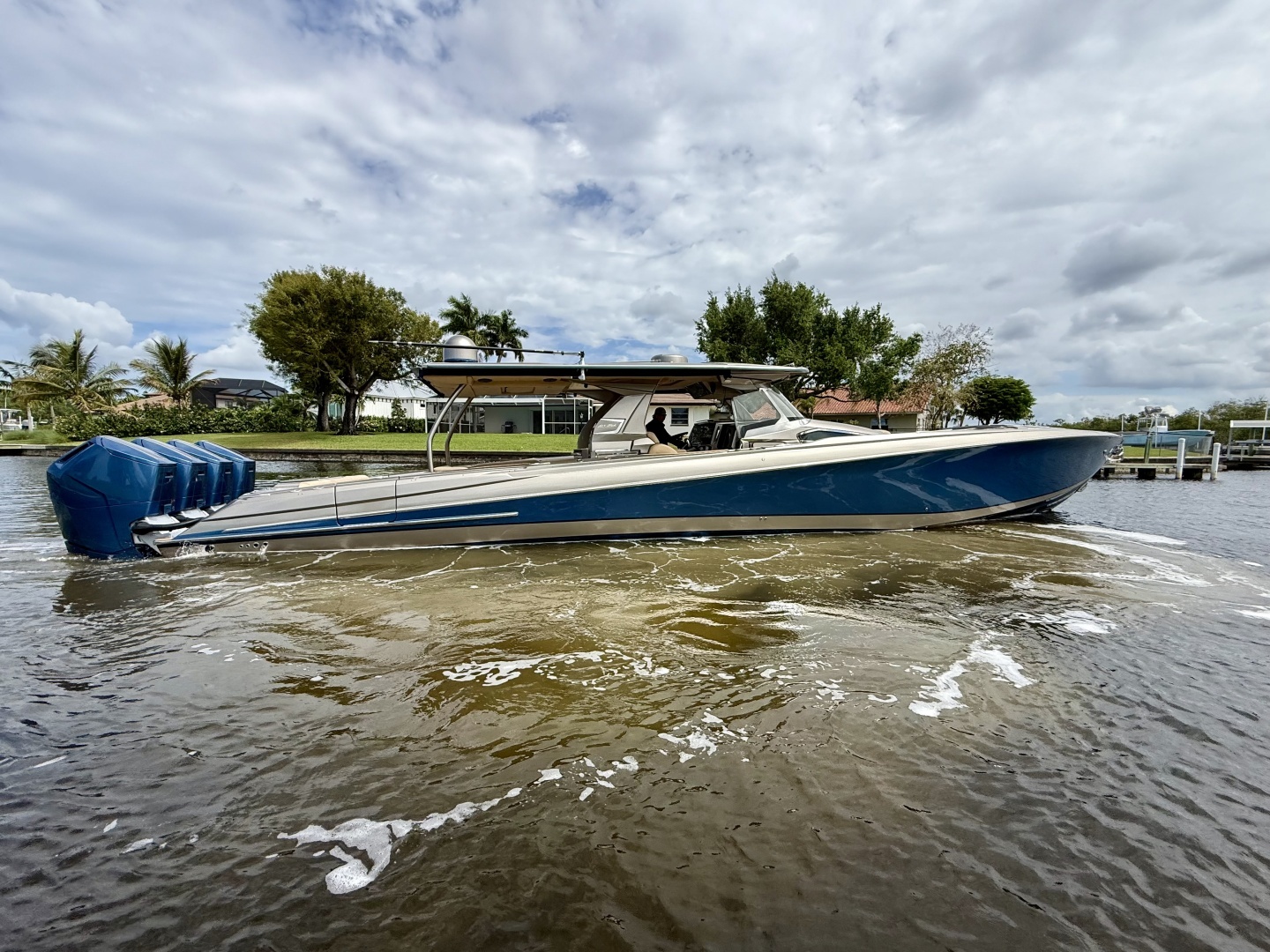 2020 Nor-Tech 550 SPORT CENTER CONSOLE - Image 8