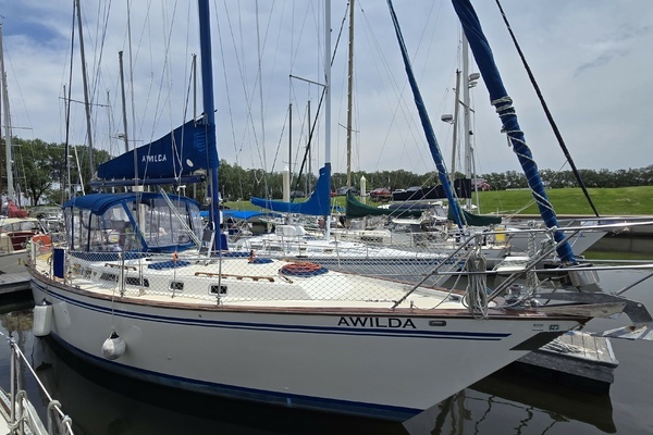 1985 Endeavour 42 CC