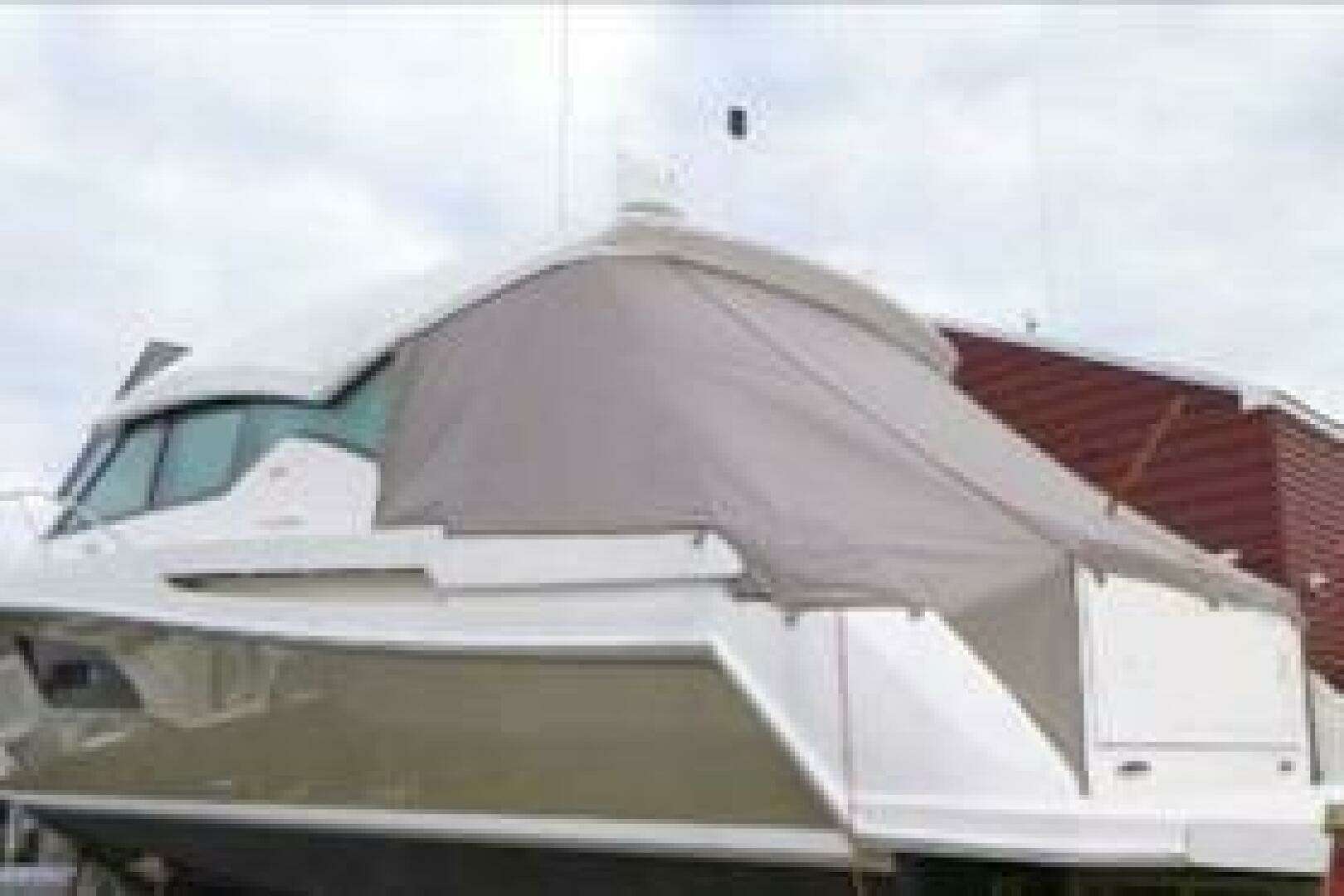 2014 Tiara Yachts 5000 Express - Image 48