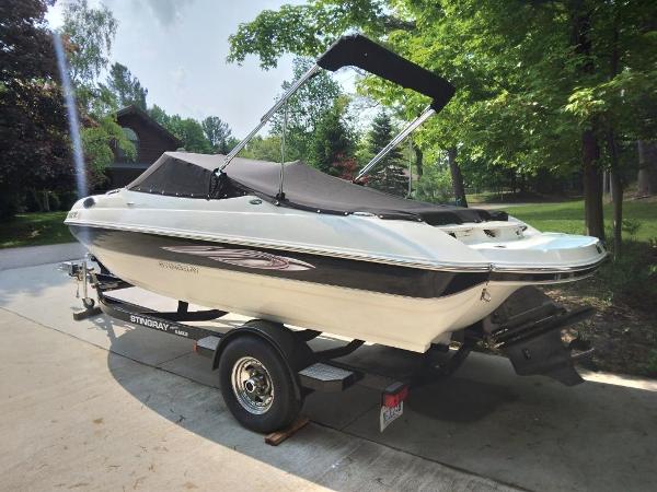 2011 Stingray 208CR - 3
