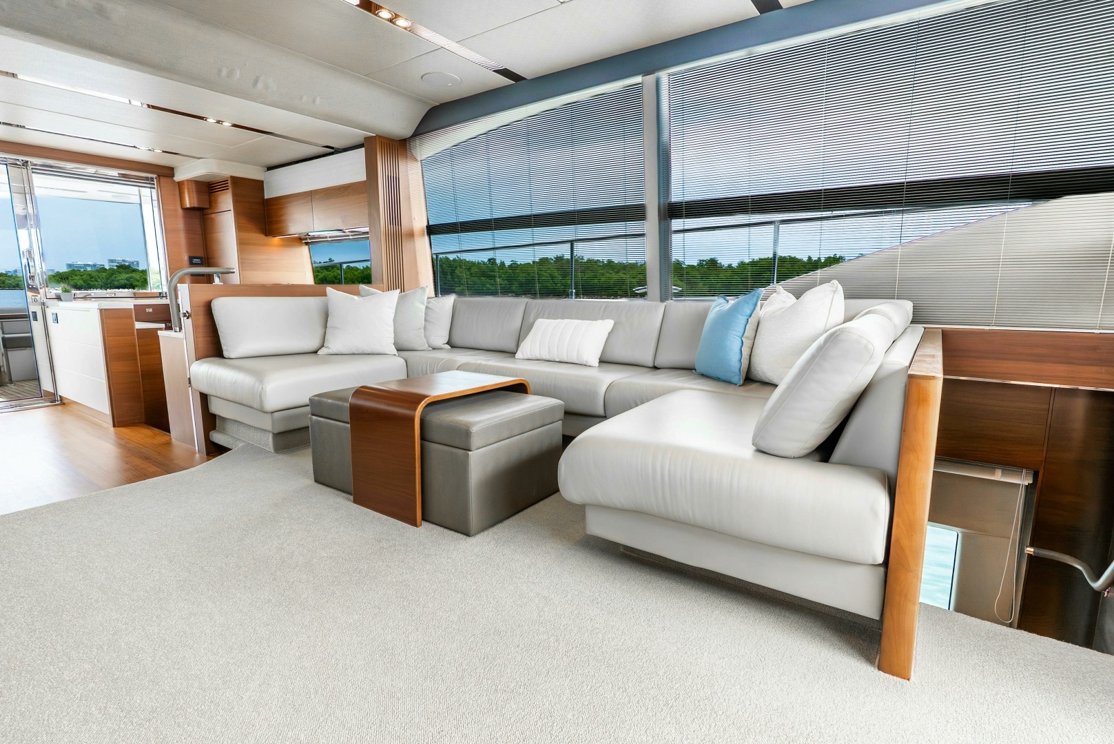 2018 Princess Yachts — - Image 33