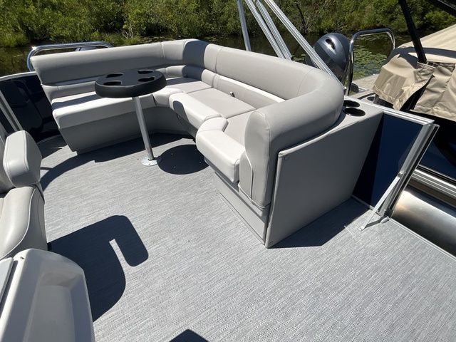 2027 Godfrey Xperience 2086SBX - 22
