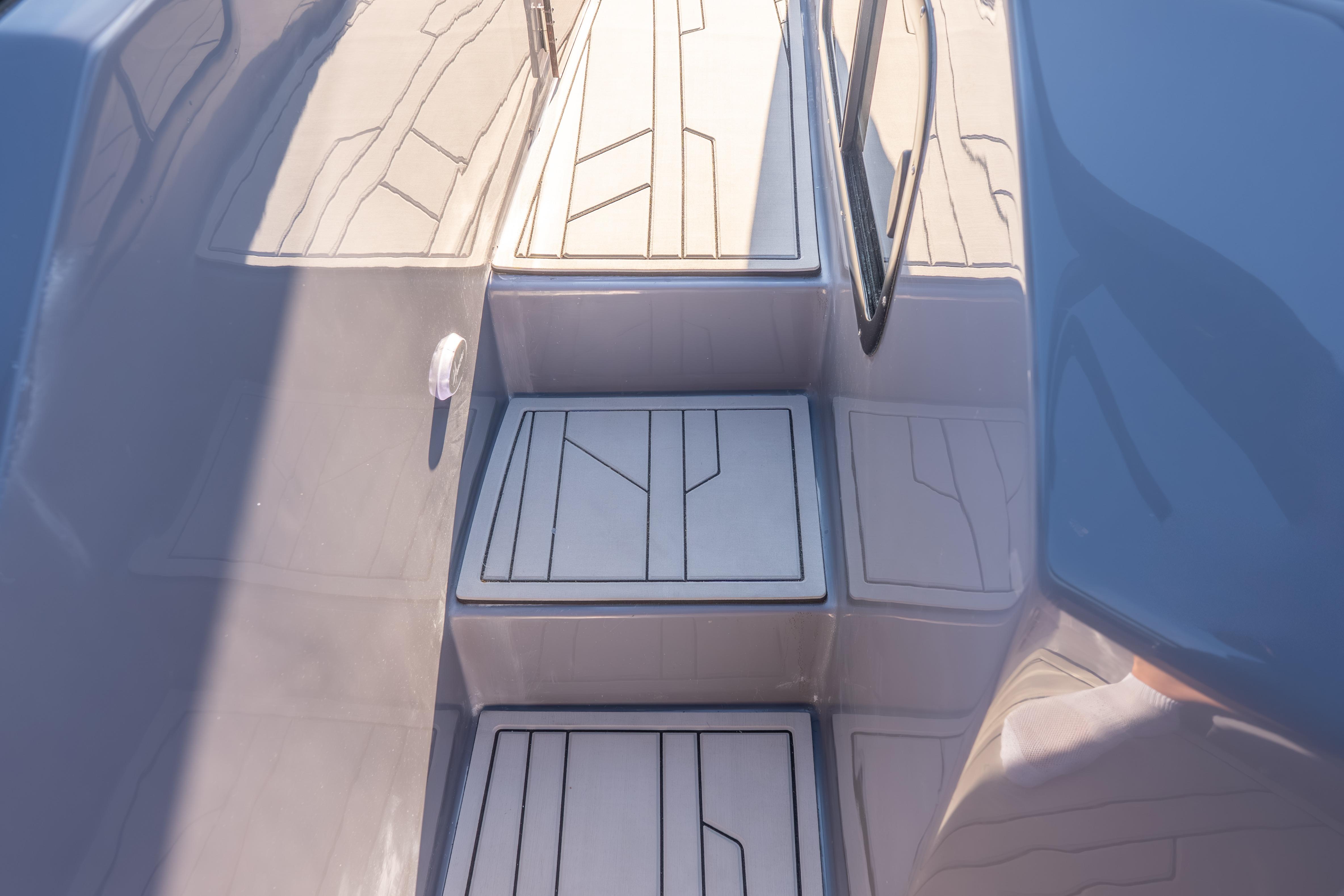 Staircase on Hanover 347 boat, 2026 model, featuring sleek modern design.