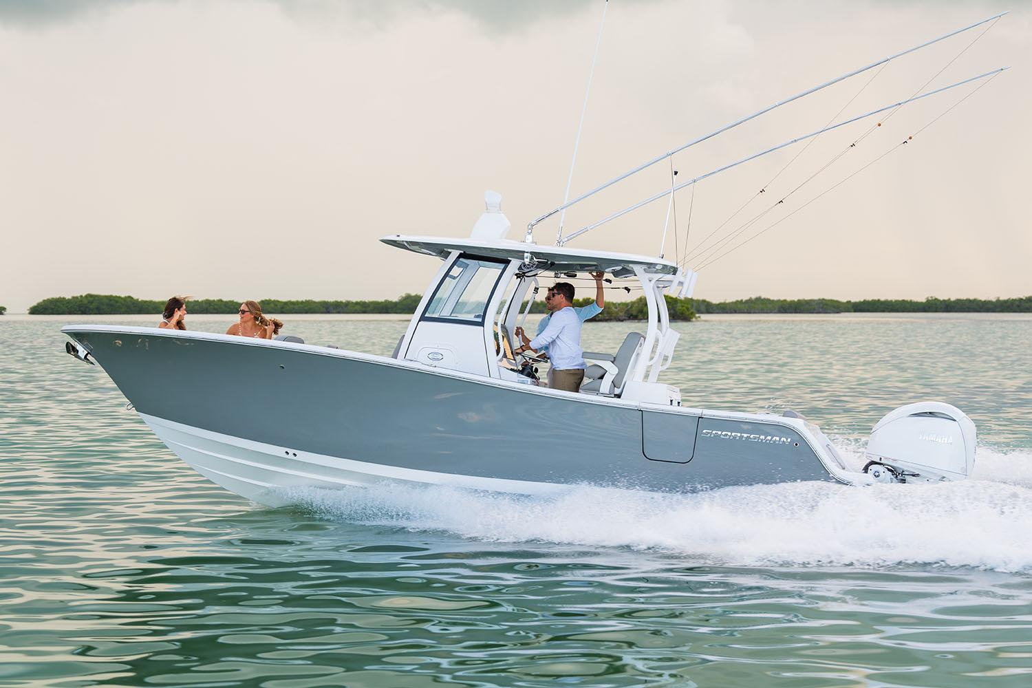 2027 Sportsman Open 282 Center Console
