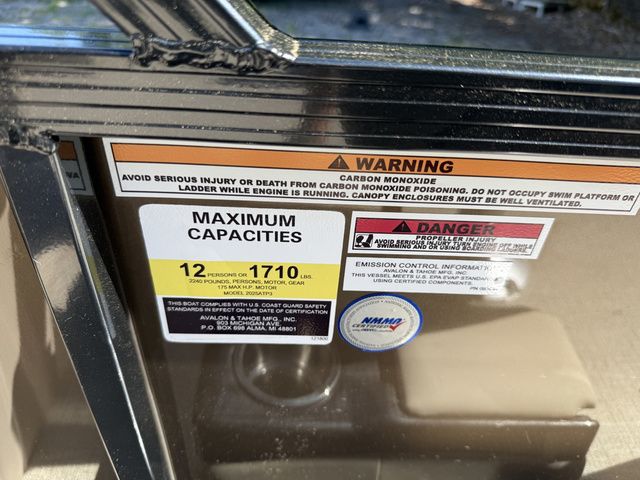 2026 Tahoe Sport 85 - 21 Rear Fish - 9