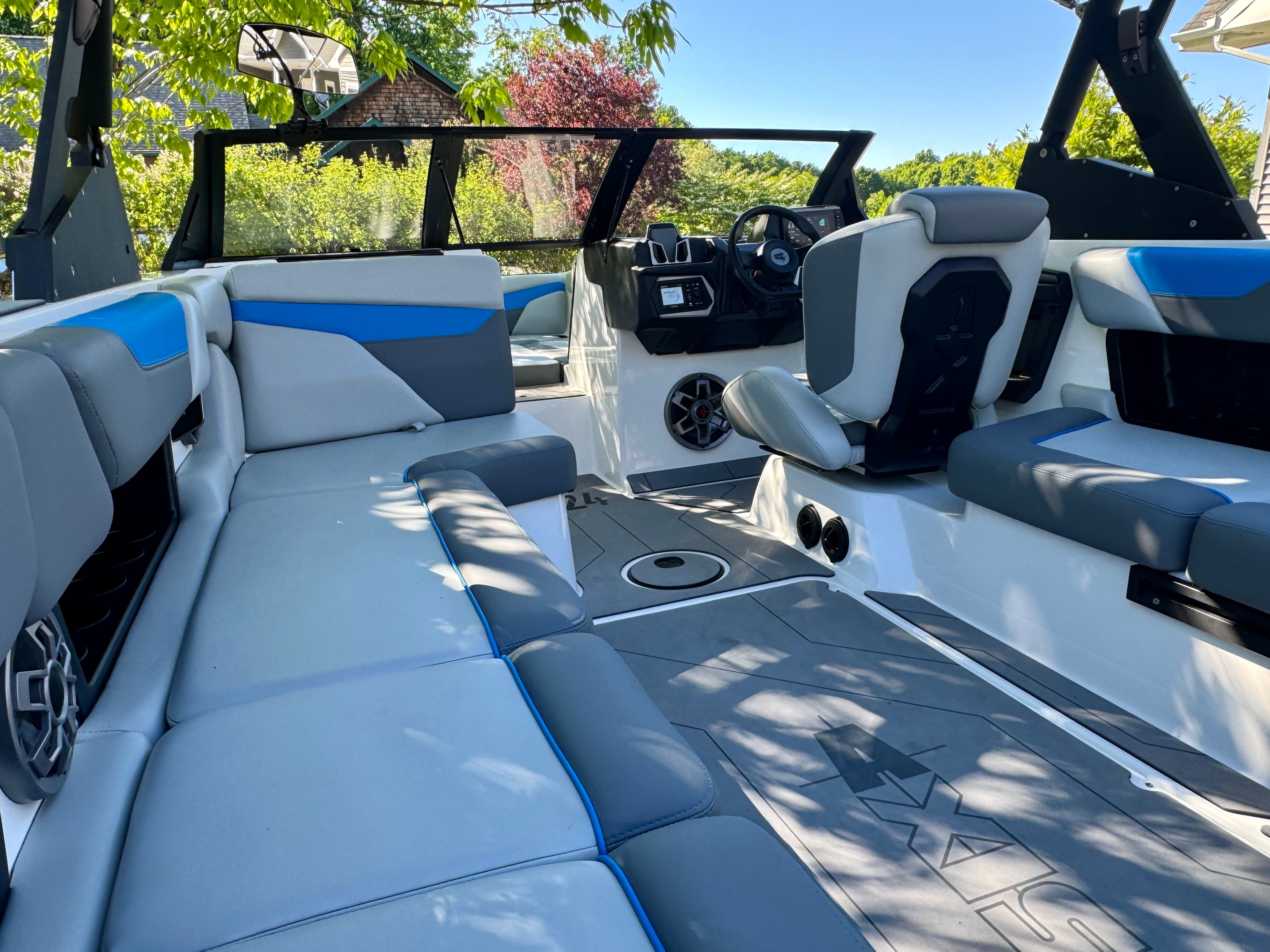 2022 Axis Wake Research A24 - 31
