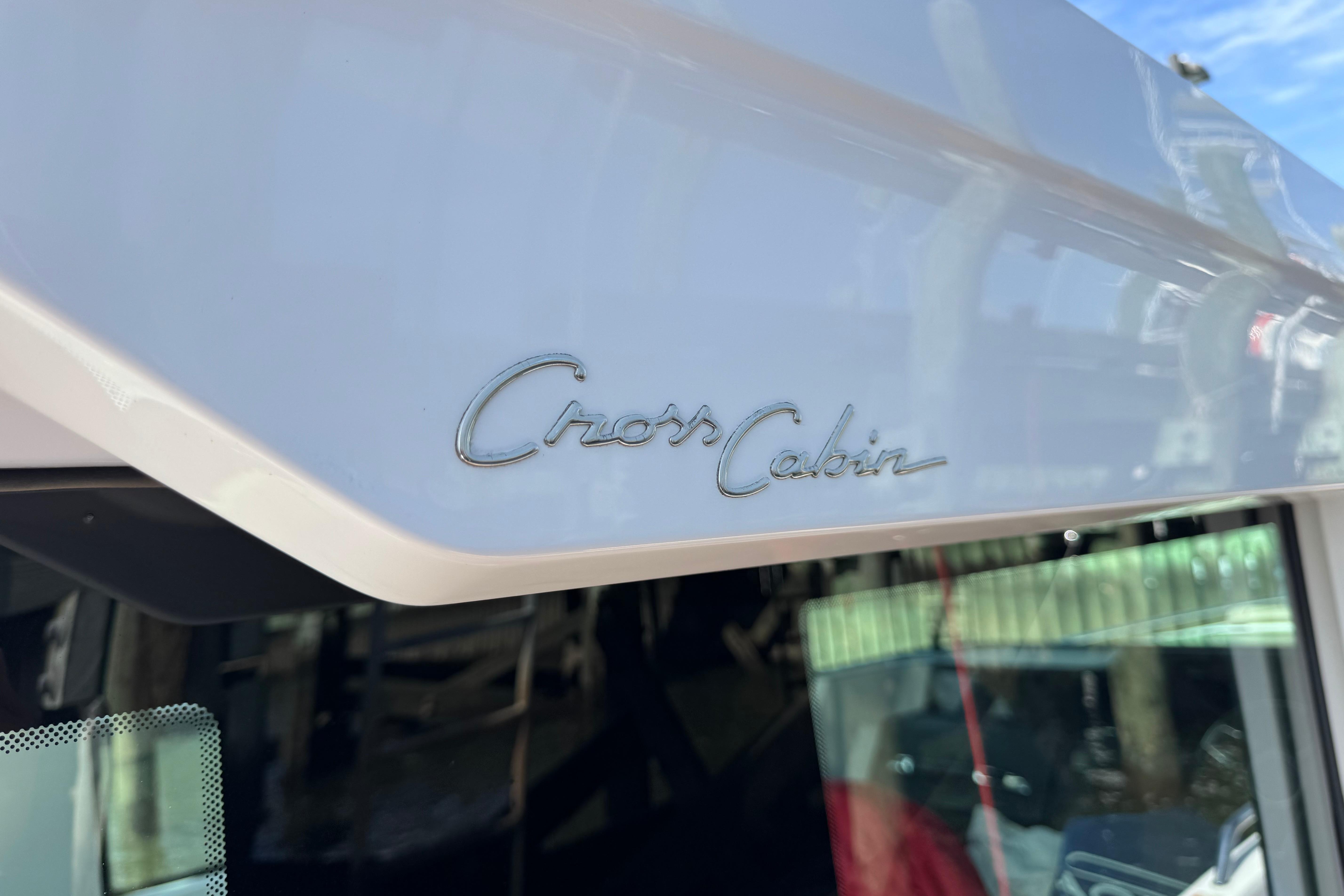 2022 Axopar 37 XC Cross Cabin logo on boat exterior.