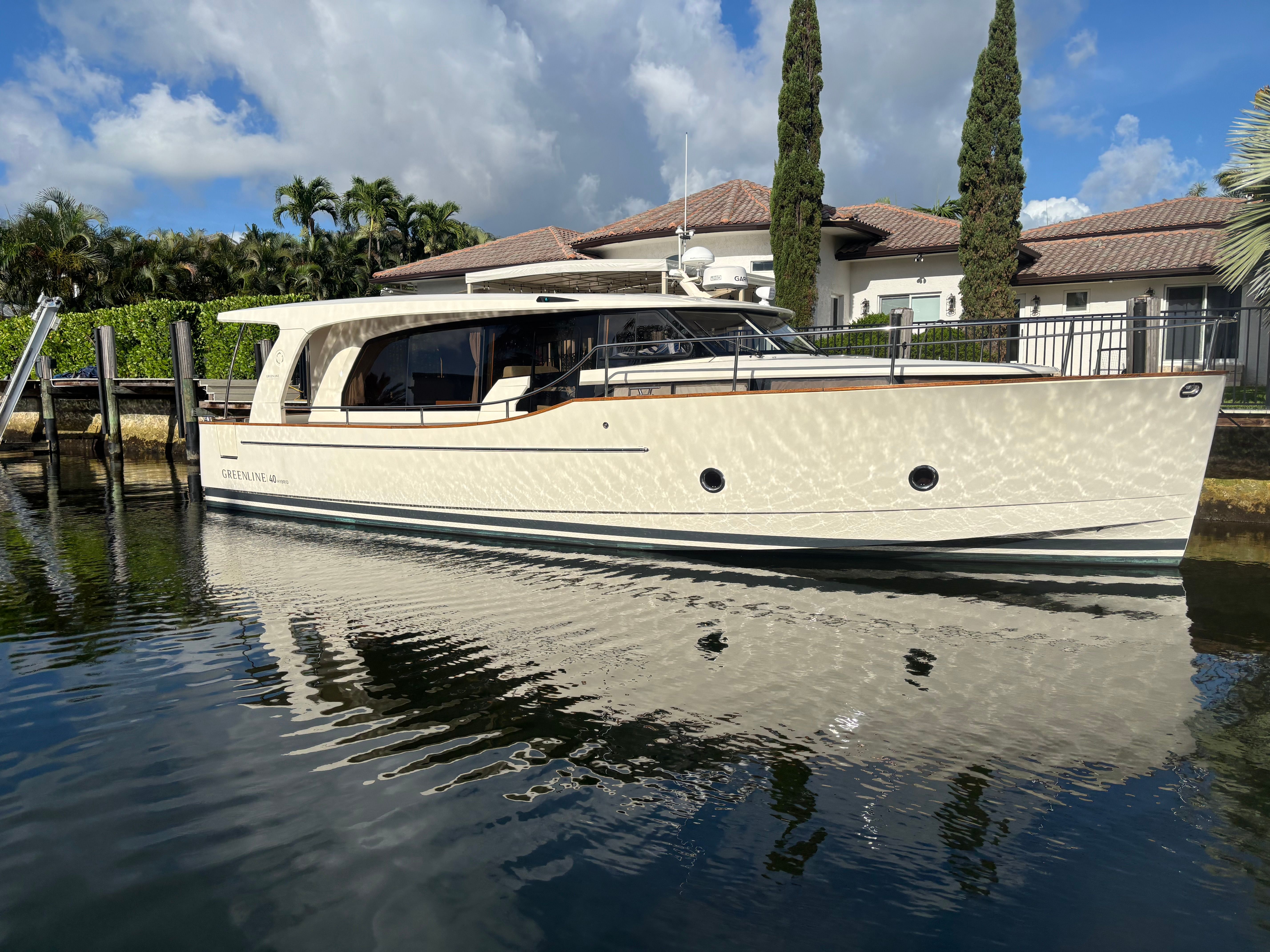 2019 Greenline 40
