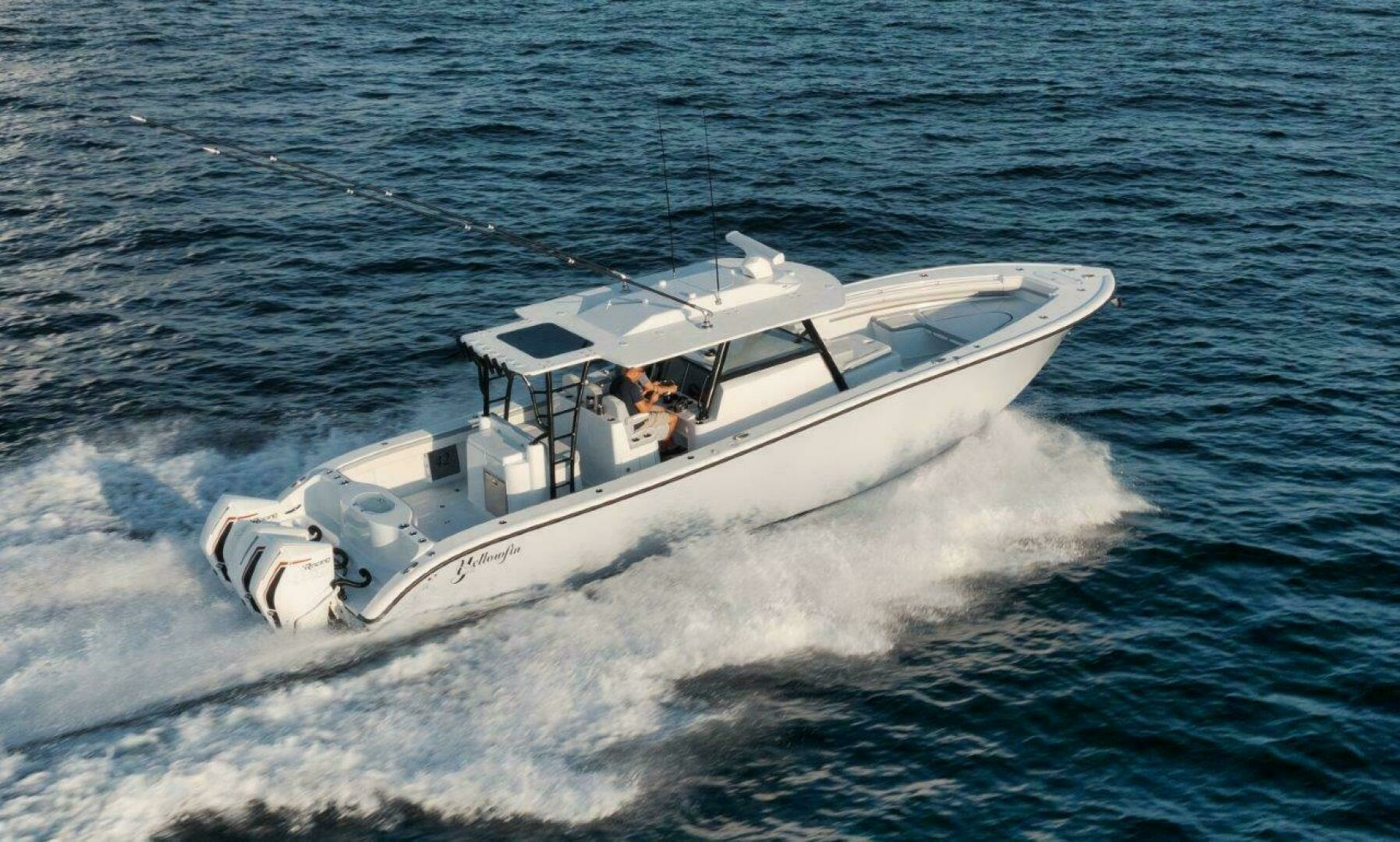 2026 Yellowfin 42 Offshore - Image 2