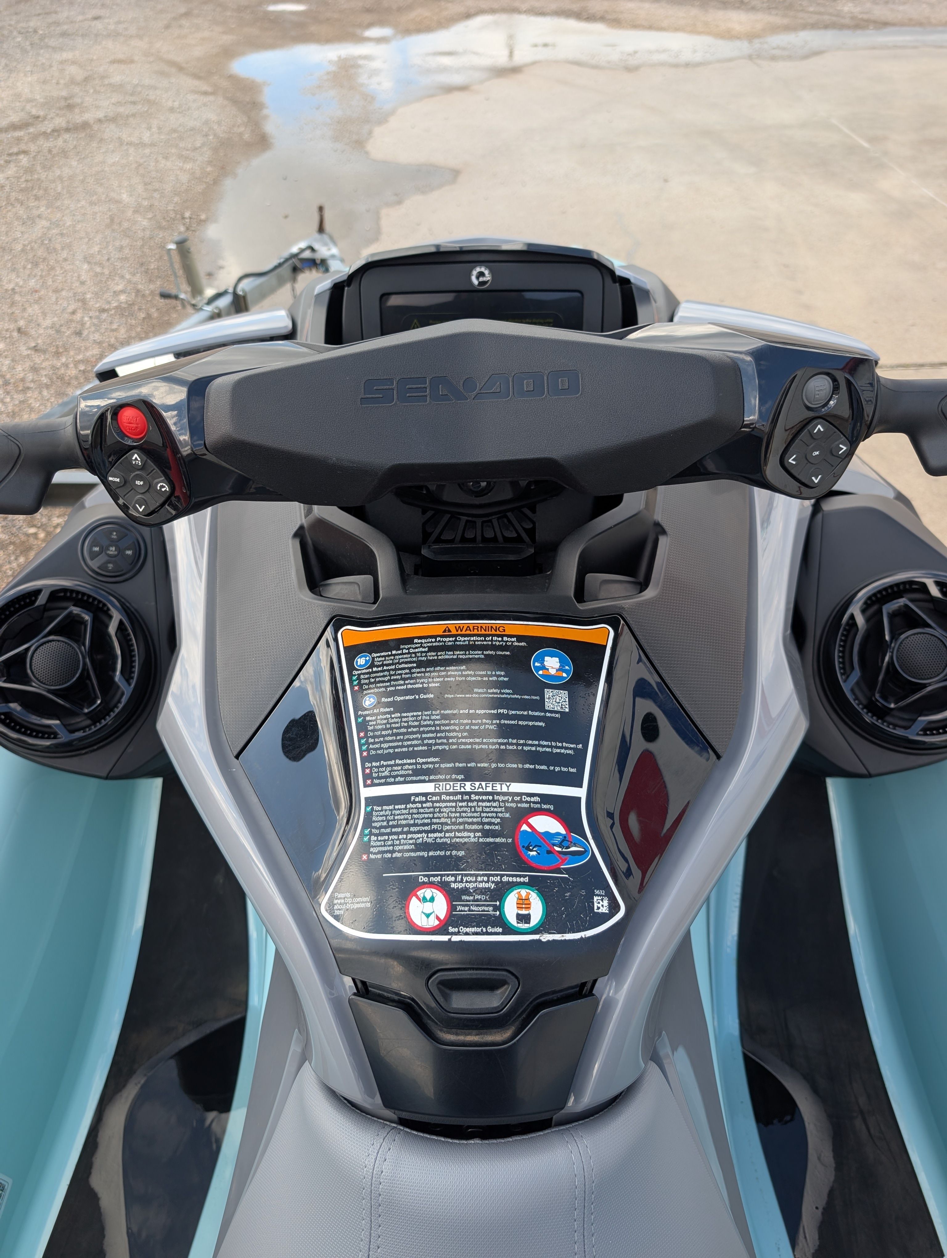 2024 SEA-DOO WAKE PRO 230 - Image 13