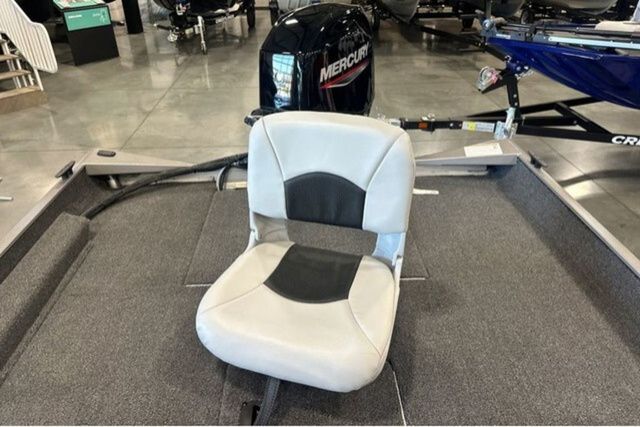 2026 Crestliner Storm - 9