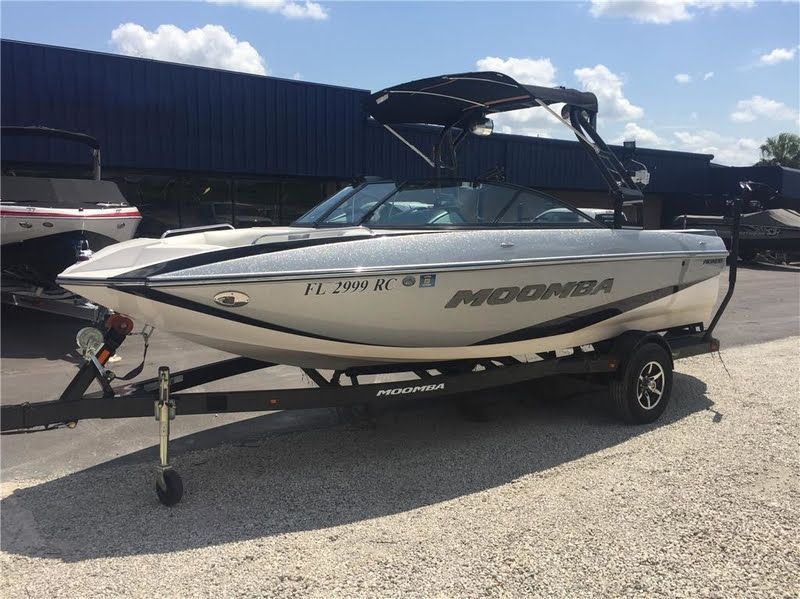 2016 Moomba Mondo