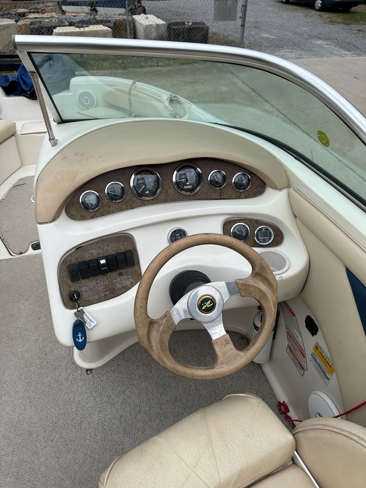 2001 Sea Ray 210 Sundeck - 2