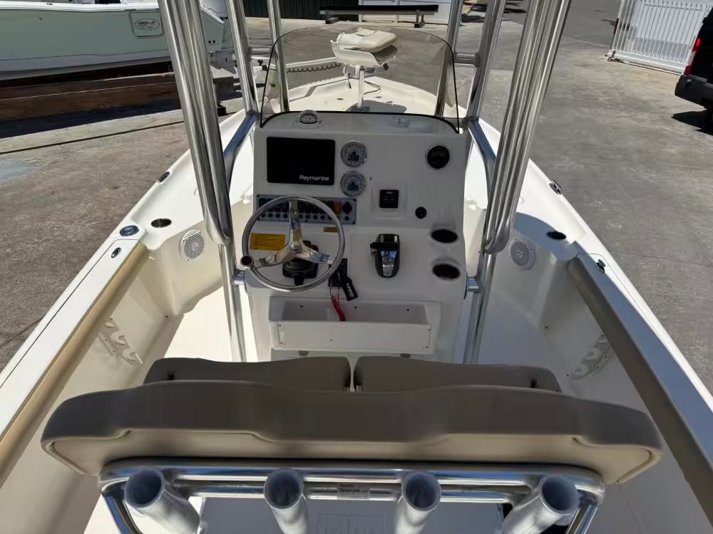 2018 Key West 230 Bay Reef - 13