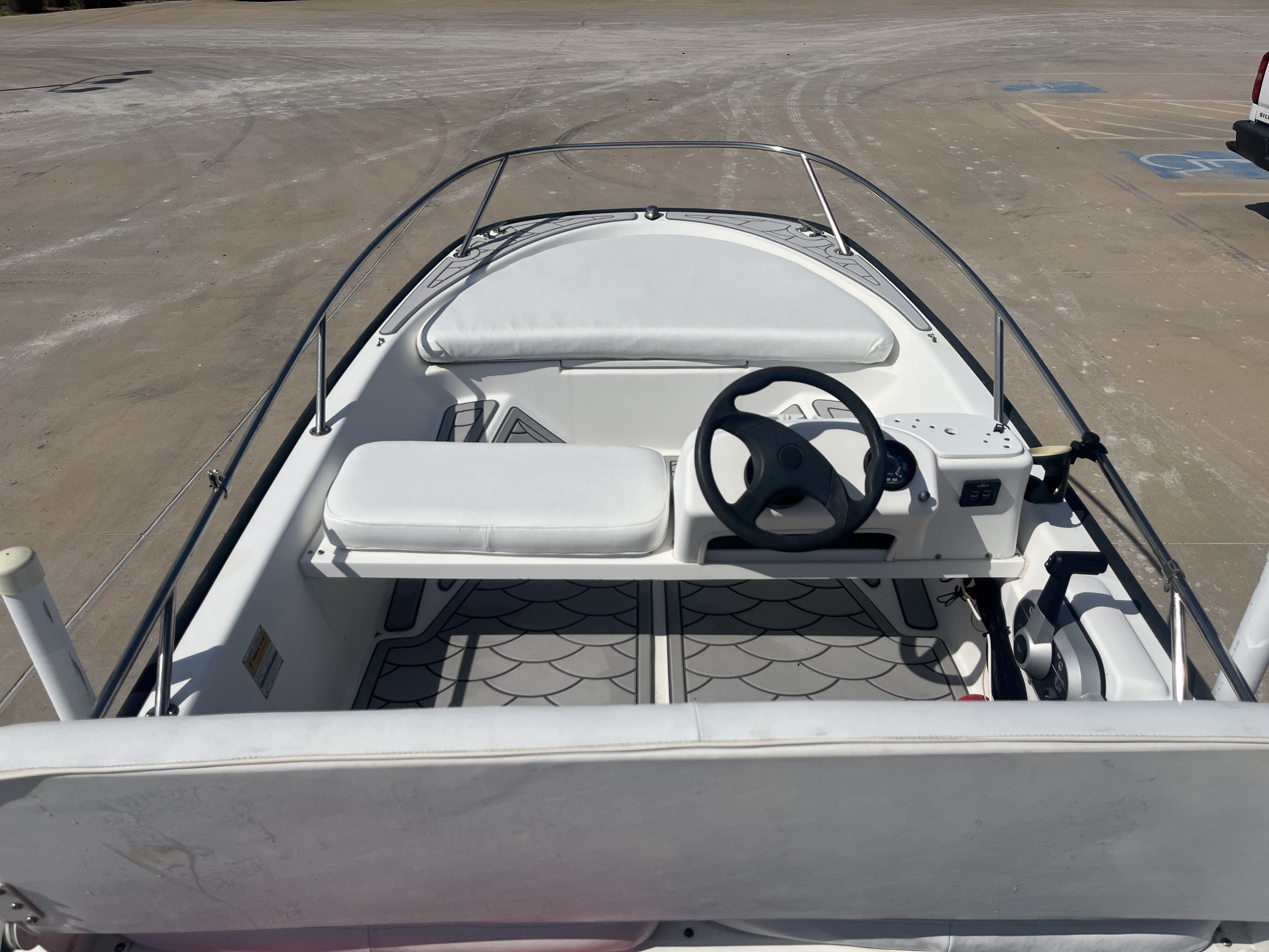 2002 Boston Whaler 130 Sport - 21