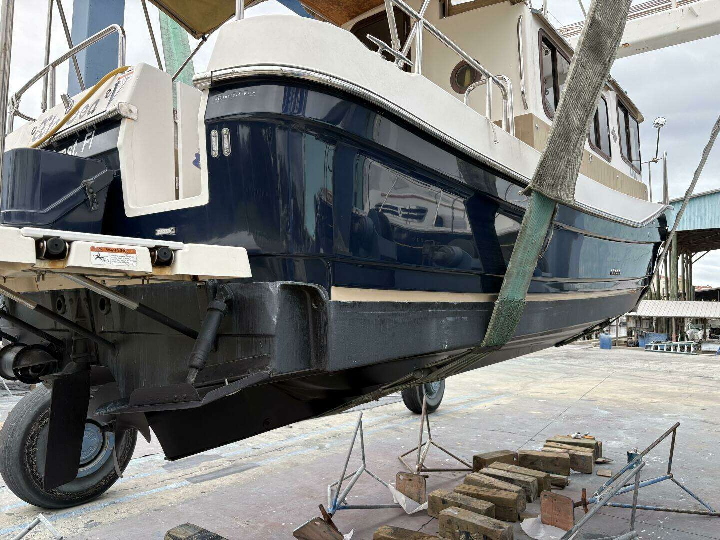 2014 Ranger Tugs R-27 - Image 57