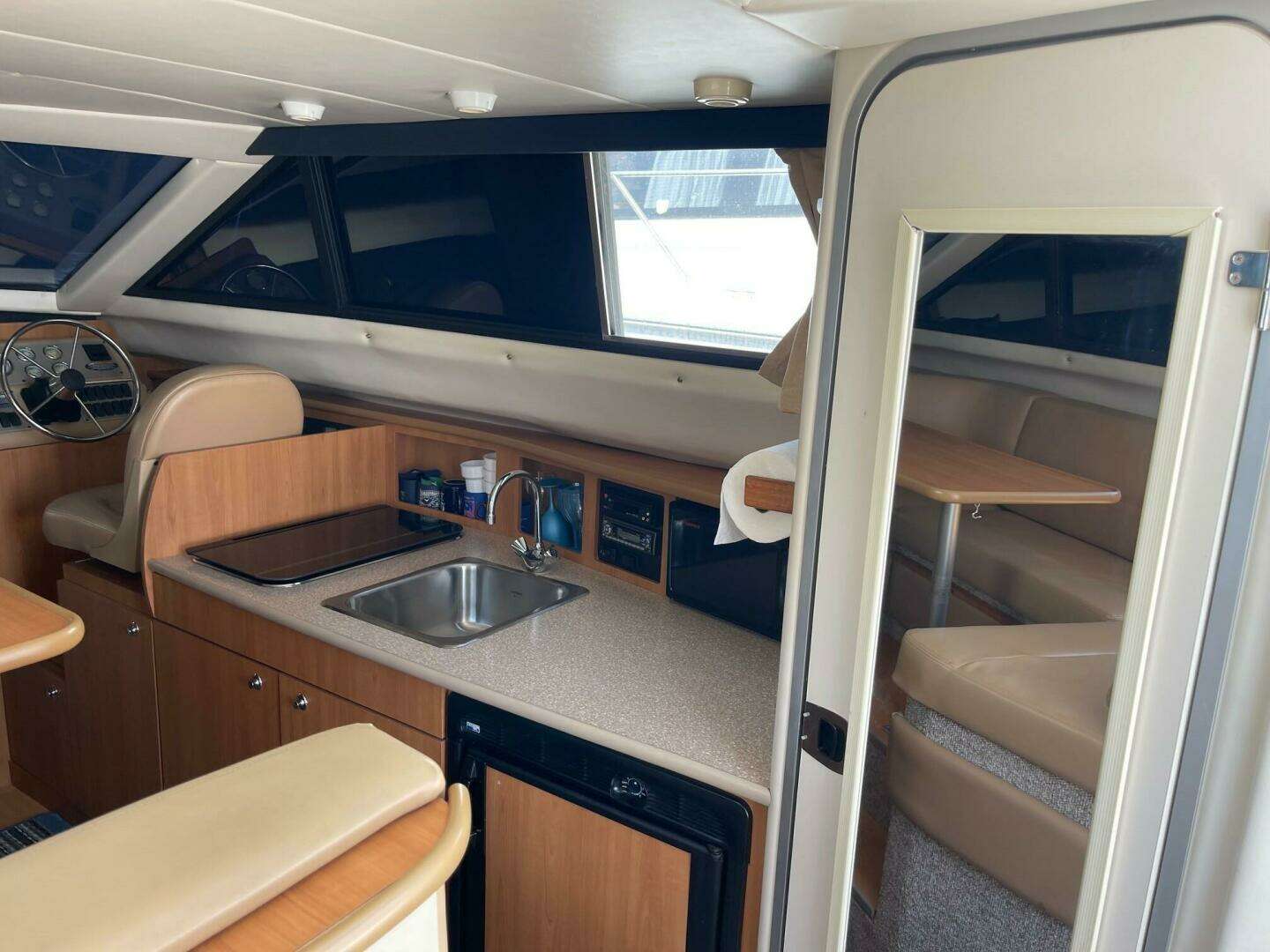 2007 Bayliner 288 - Image 14