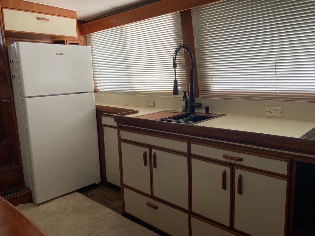 1985 Gulfstar 44ft - 22