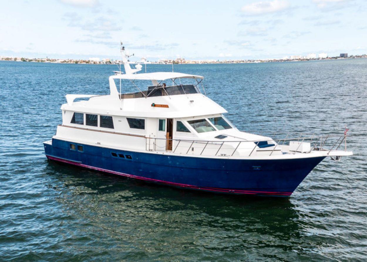 1994 Hatteras 70 Cockpit Motor Yacht