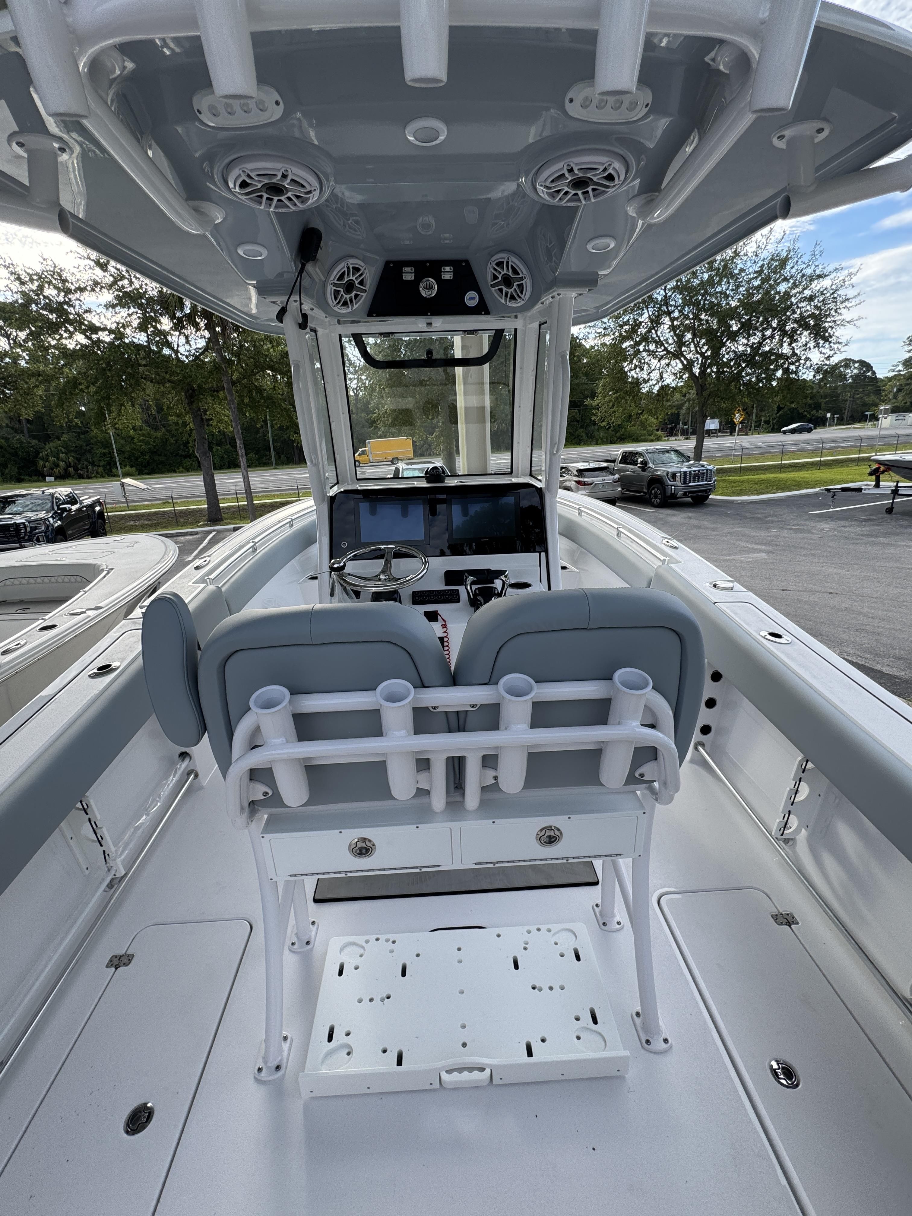 2026 Sportsman Open 252 Center Console - 50