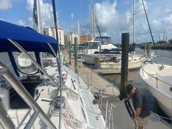 2005 Hunter Passage 456 - 21