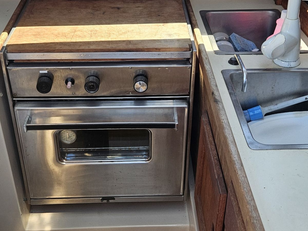 1986 Catalina 30 - 10