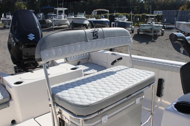 2025 Carolina Skiff LS Series 19LS - 17