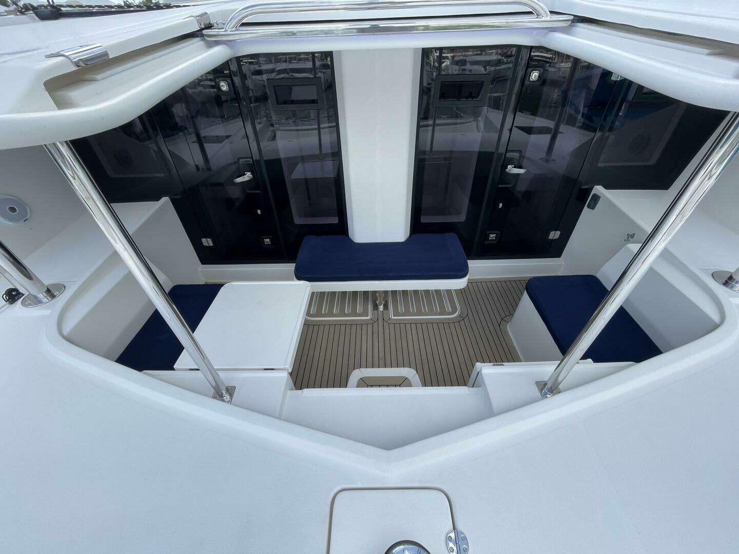 2016 Leopard 58 - Image 11