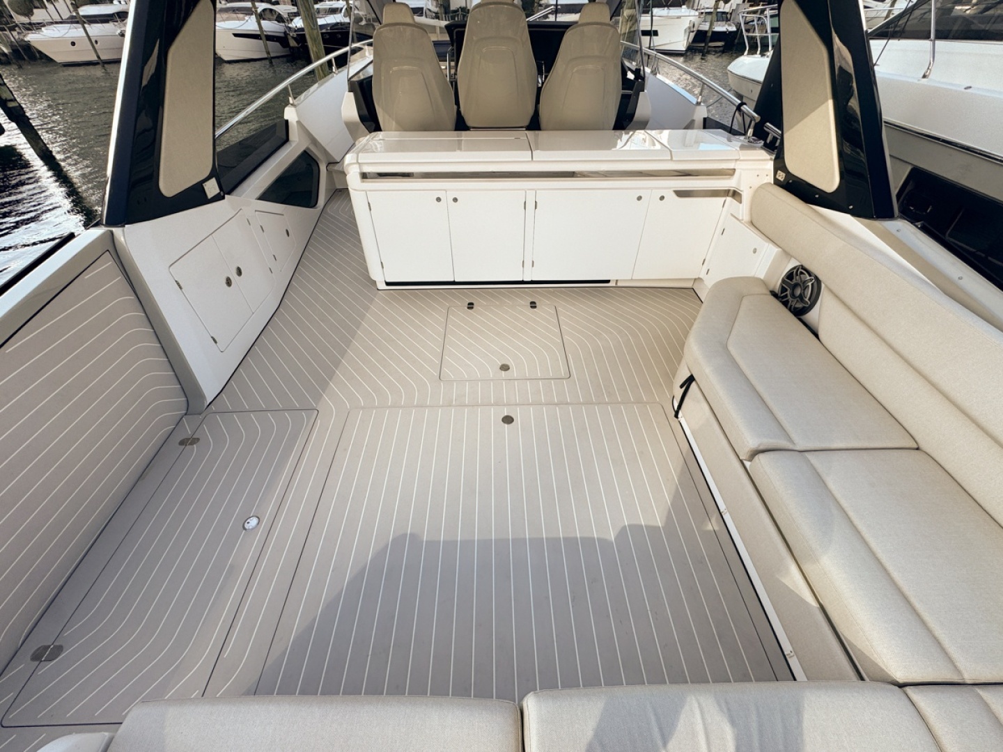 2023 Azimut Verve 47 - Image 54