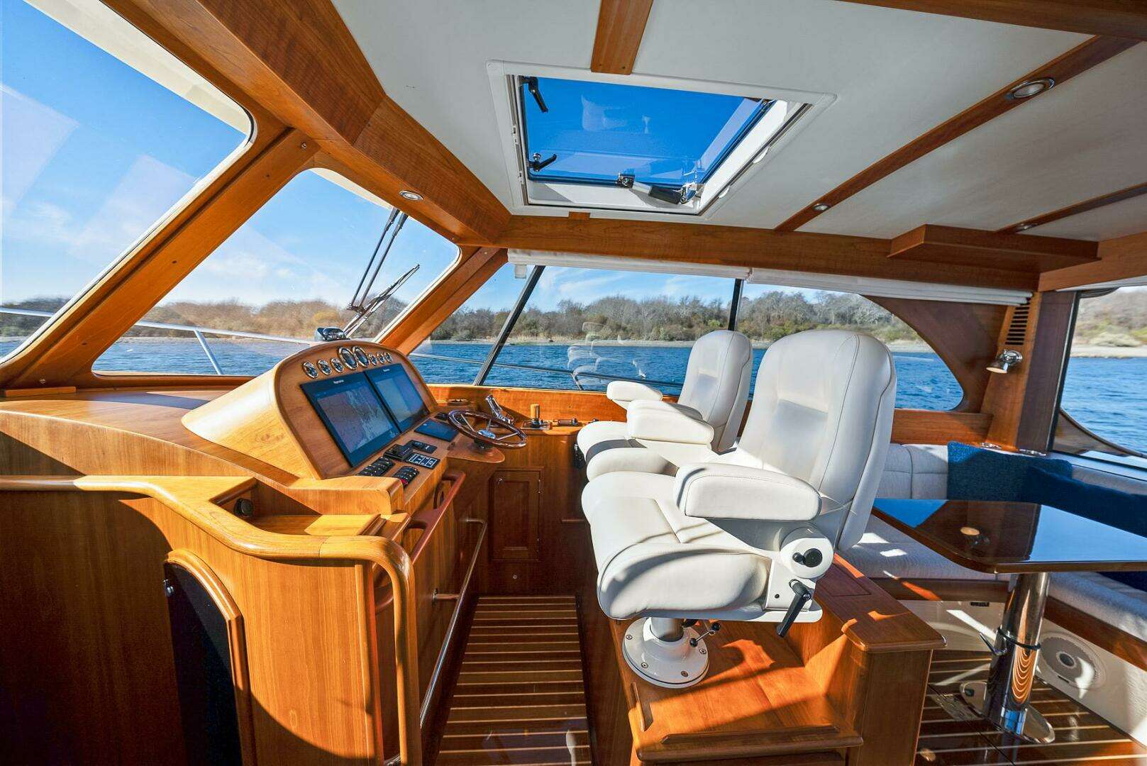 2017 Hinckley Talaria 43 - Image 20