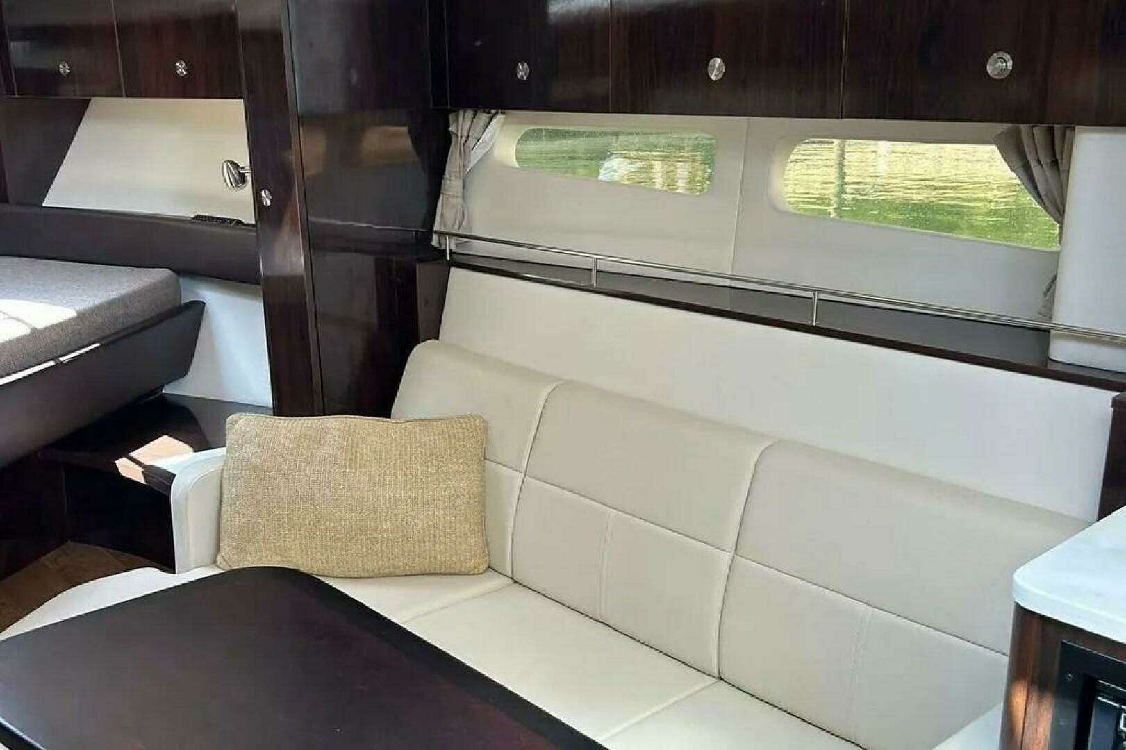 2019 Sea Ray Coupe - Image 11