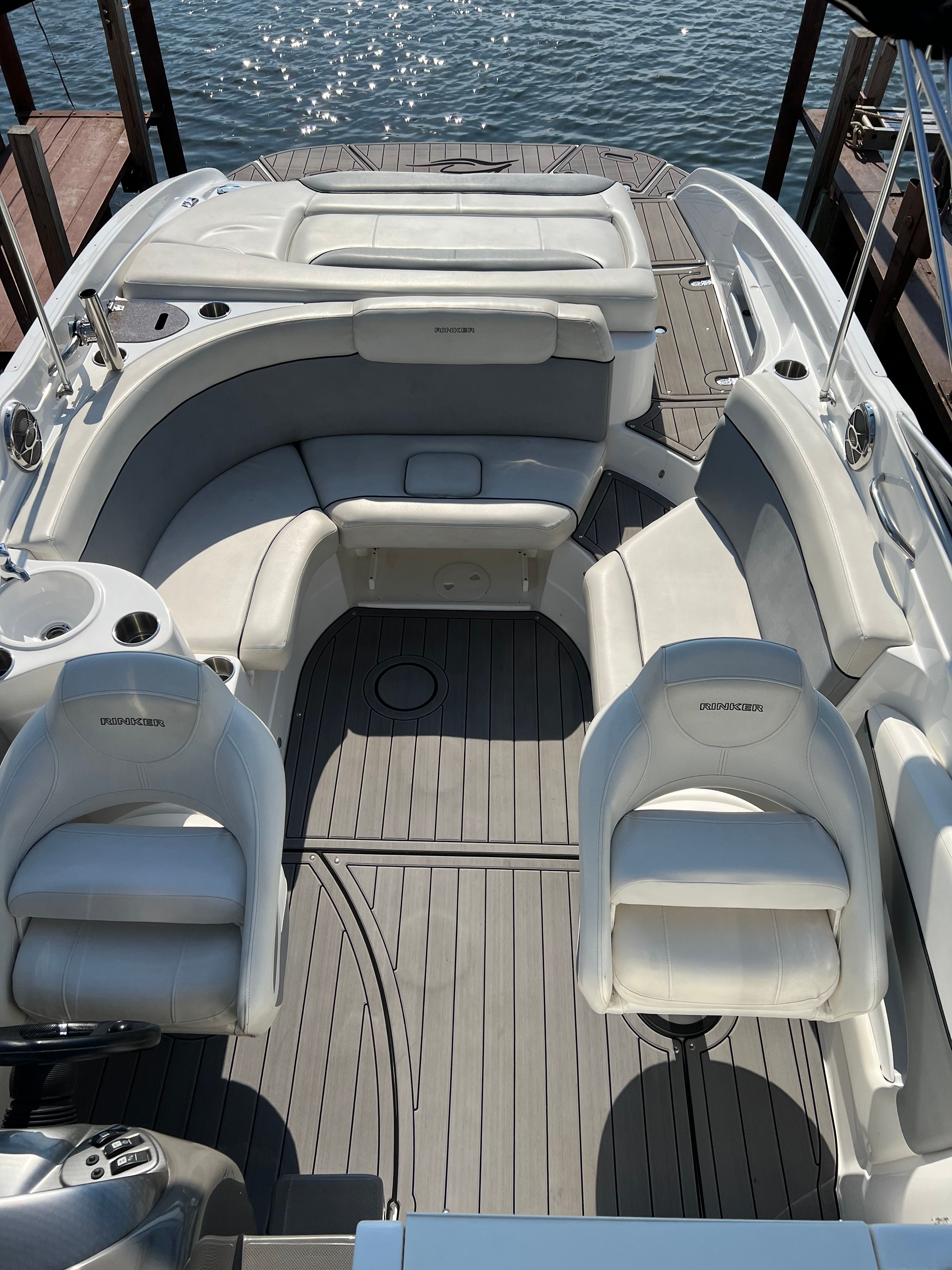 2013 Rinker 246 Captiva Cuddy - 13