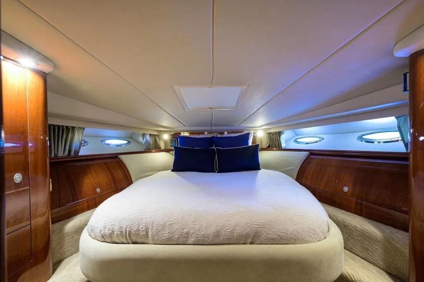 2004 Sea Ray 550 Sundancer - Image 14