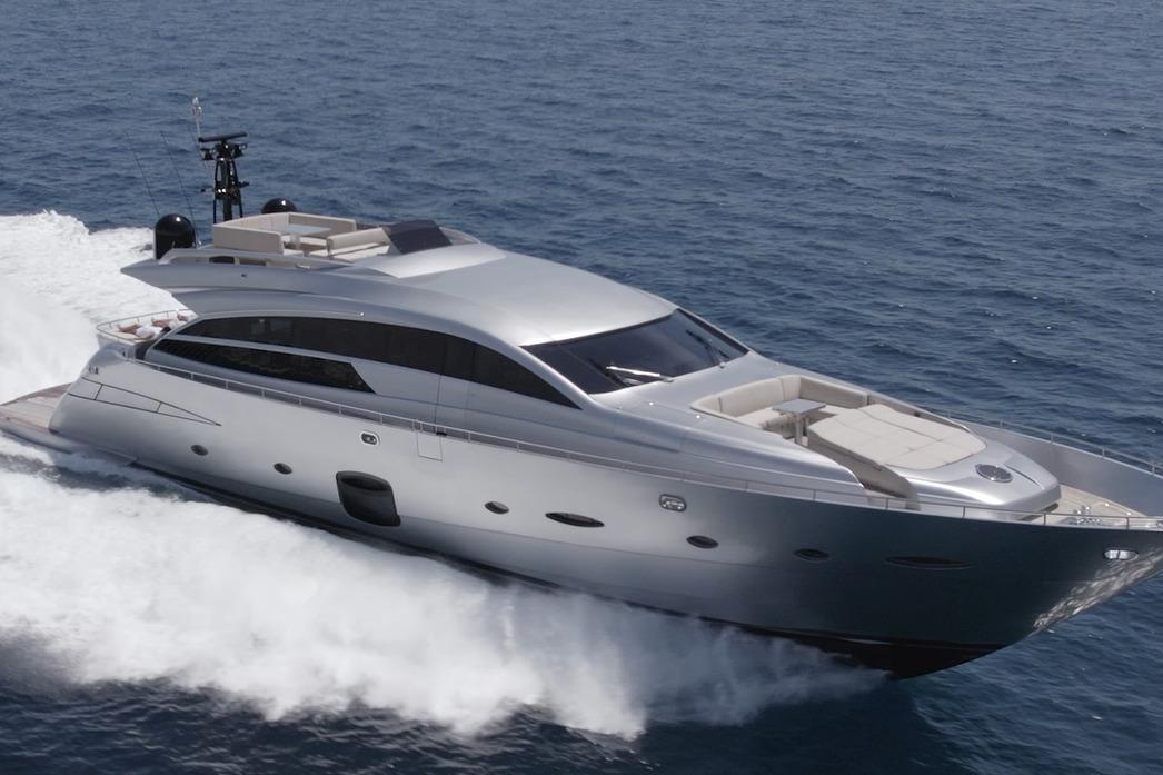 Luxurious 2015 Pershing 92 yacht cruising on open sea.