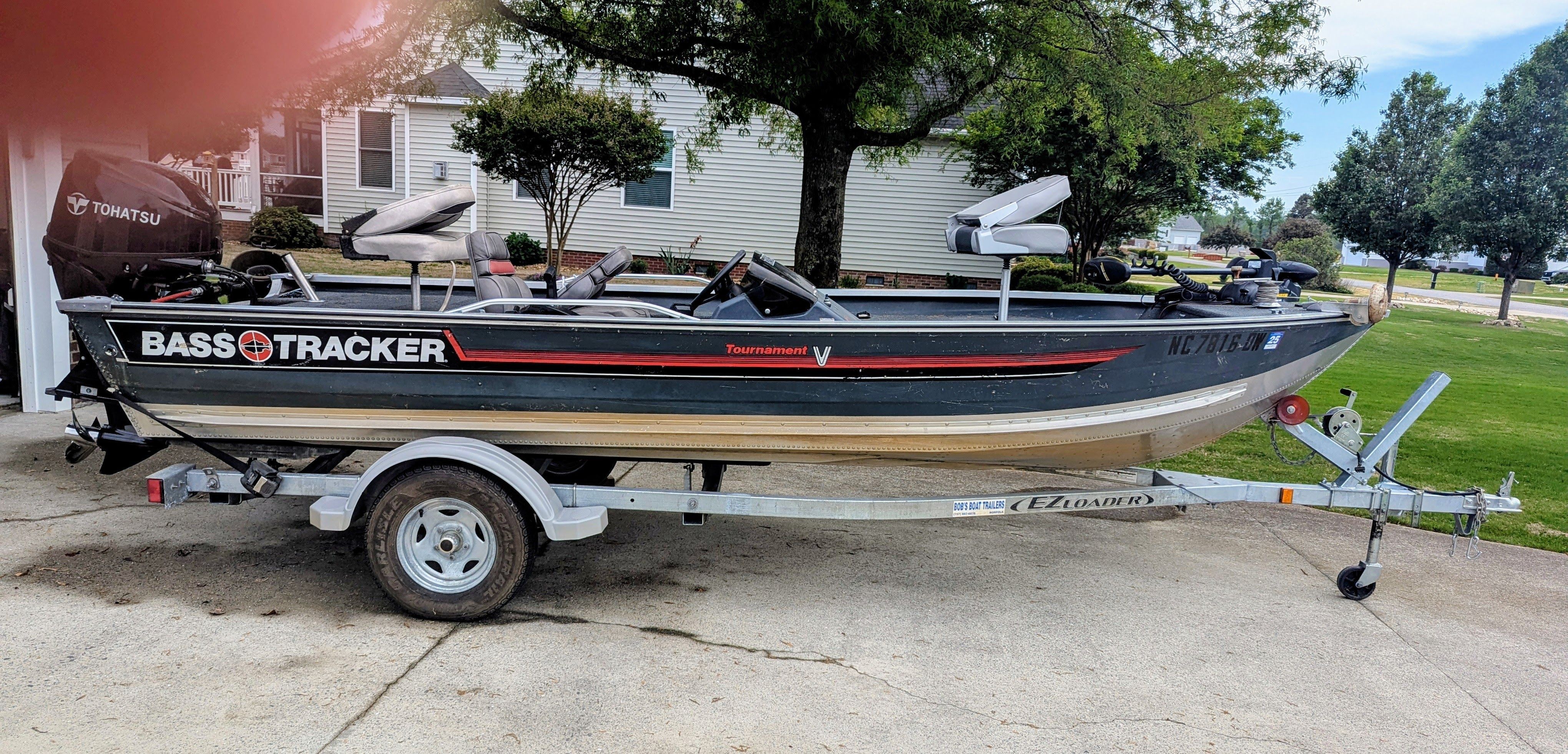 1988 Bass Tracker Tournament V