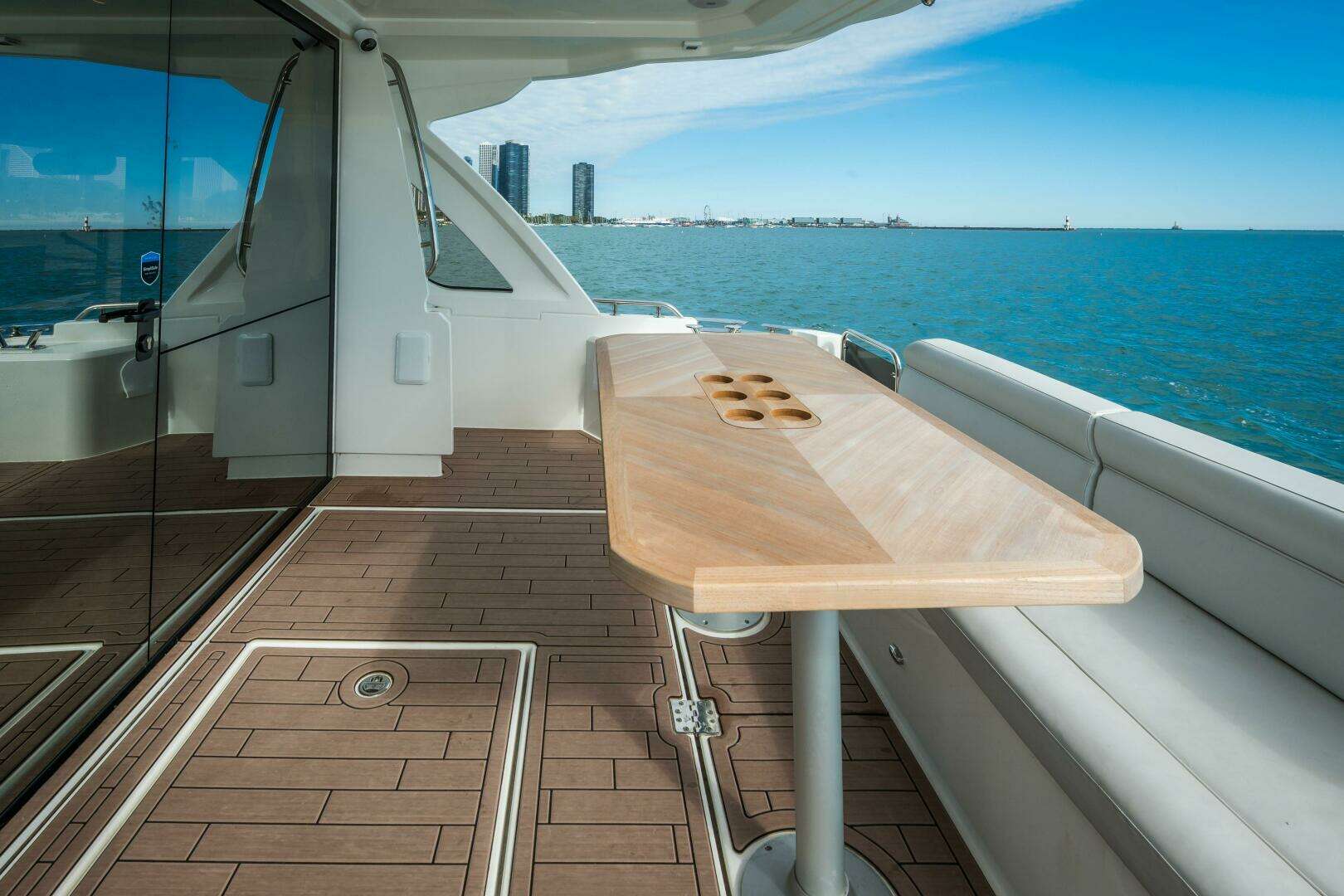 2024 Greenline 45 Coupe HYBRID - Image 19